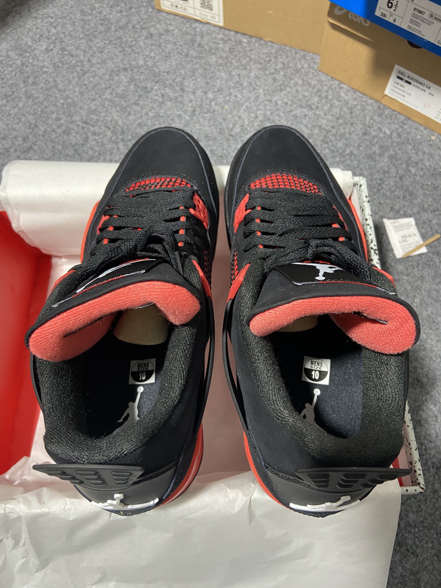 AJ4黑红尺码:40.5-48.5有45.5福利特价出品-AirJordan4AJ4黑红雷电休闲篮球鞋C