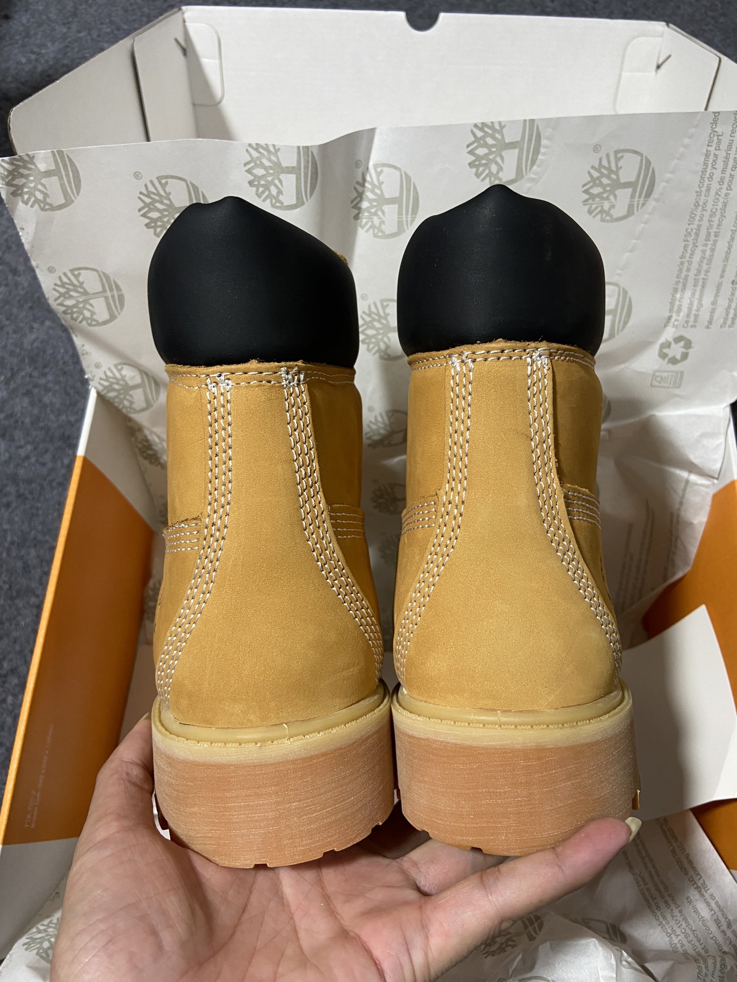 Timberland天伯伦经典款大黄靴七孔男码10061六孔女码10361经典再造全新升级原单防水皮料注