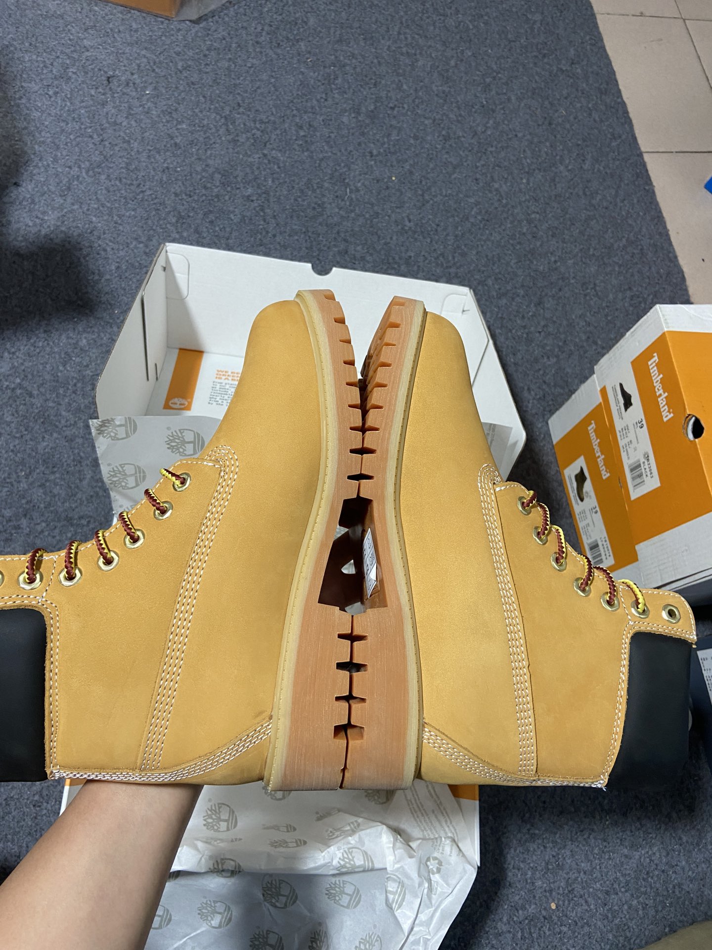 Timberland天伯伦经典款大黄靴七孔男码10061六孔女码10361经典再造全新升级原单防水皮料注