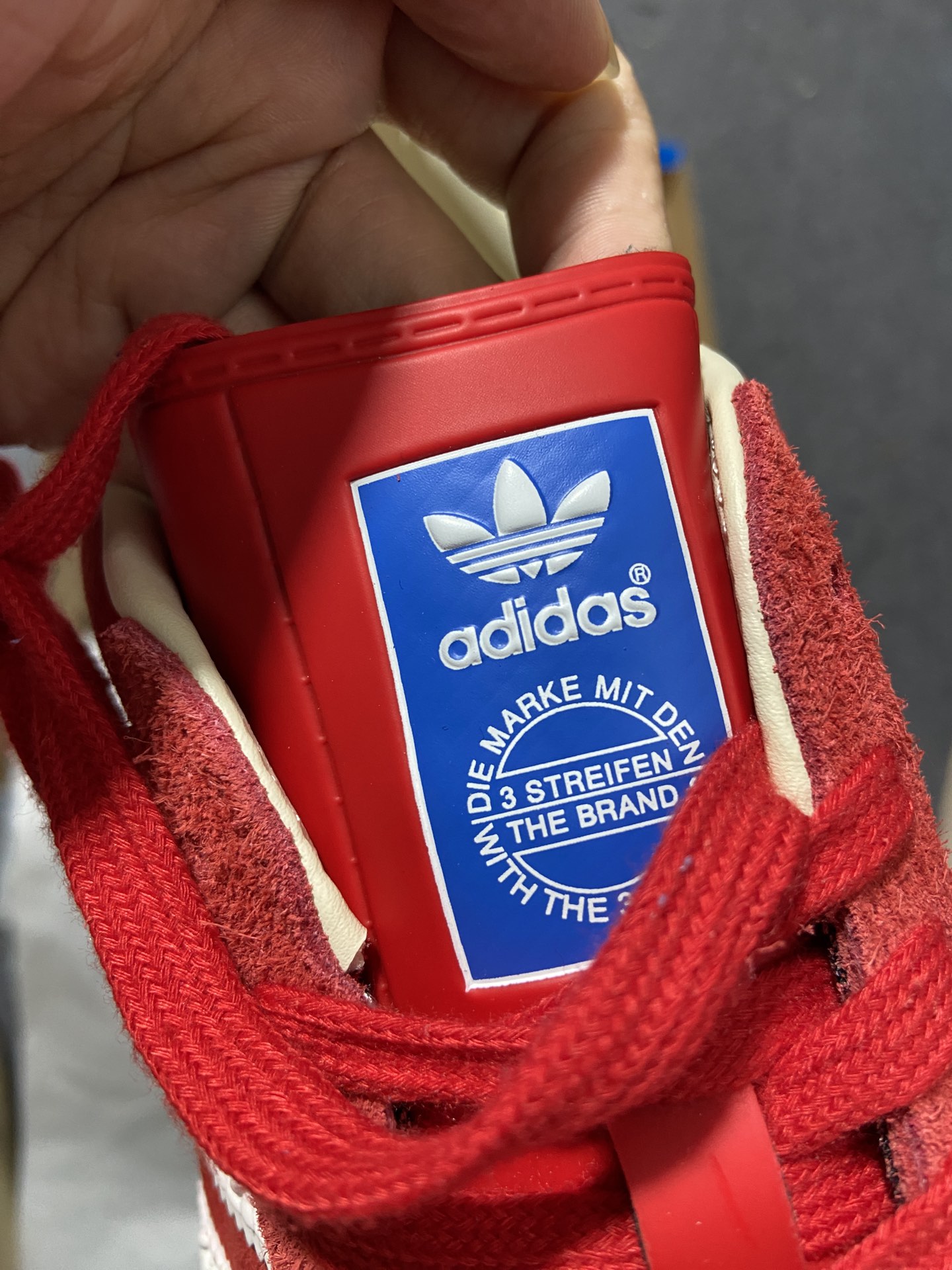 AdidasOriginalsGazelleIndoor防滑低帮T头德训鞋GZ复古系列白红IF1808纯