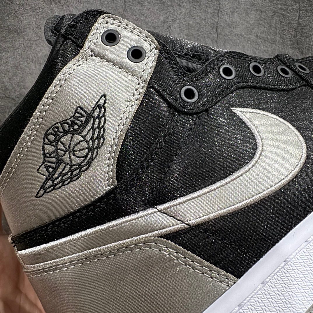 纯原AirJordanAJ1RetroHigh黑银丝绸FD4810-010外贸特供批次新配色不断更新开发