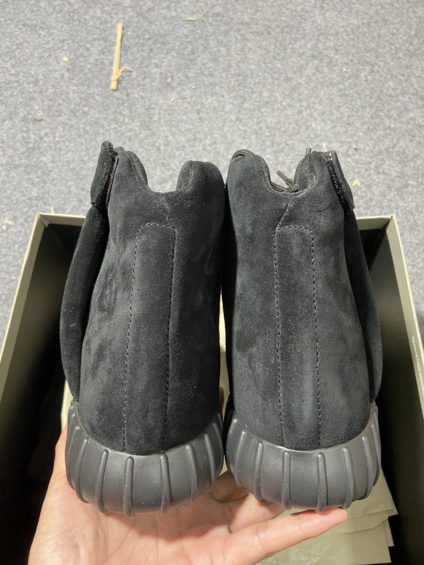 S2AD阿迪Yeezy750BoostLightBrownBB1839新版本出货原装巴斯夫中底加持成