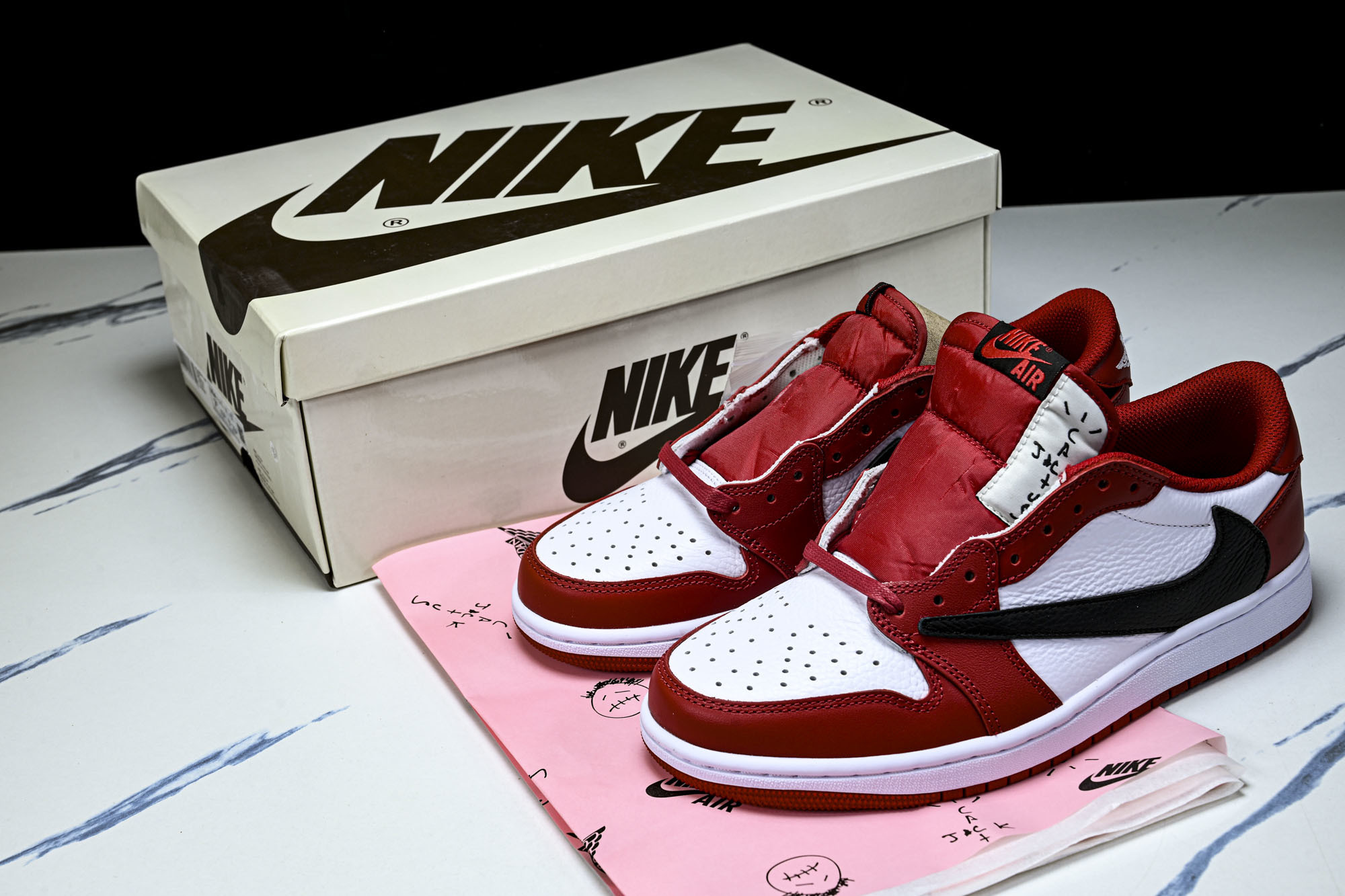 Travis Scott x Air Jordan 1 Low OG AJ1 乔1倒勾低帮 全头层 DM