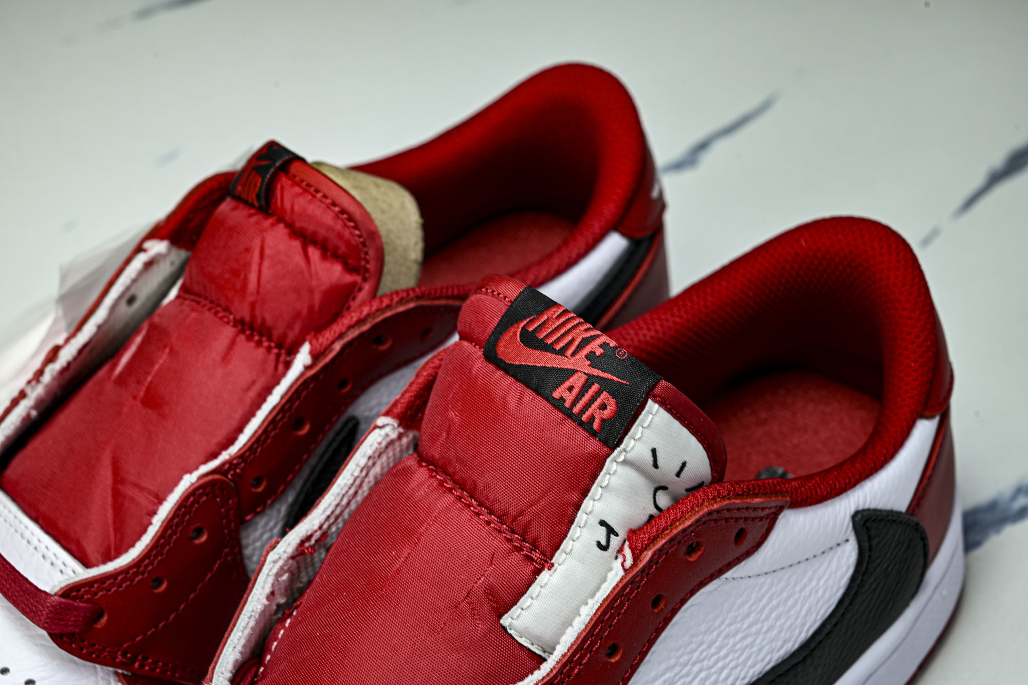 Travis Scott x Air Jordan 1 Low OG AJ1 乔1倒勾低帮 全头层 DM