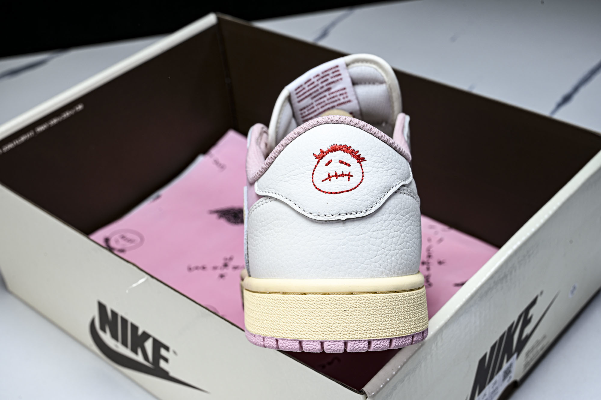 Travis Scott x Air Jordan 1 Low OG AJ1 乔1倒勾低帮 全头层 DM