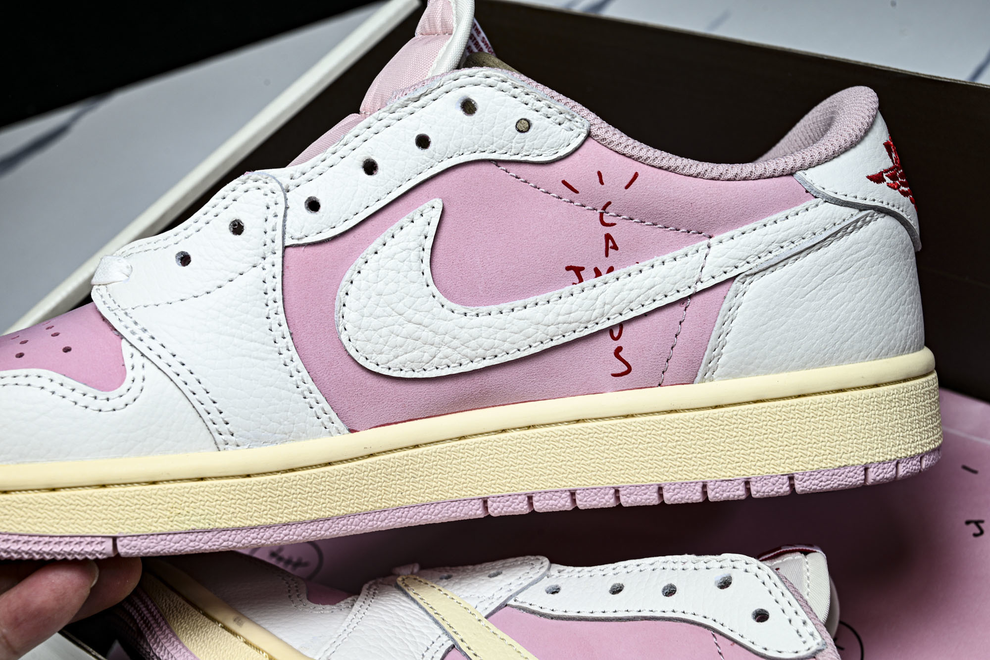 Travis Scott x Air Jordan 1 Low OG AJ1 乔1倒勾低帮 全头层 DM