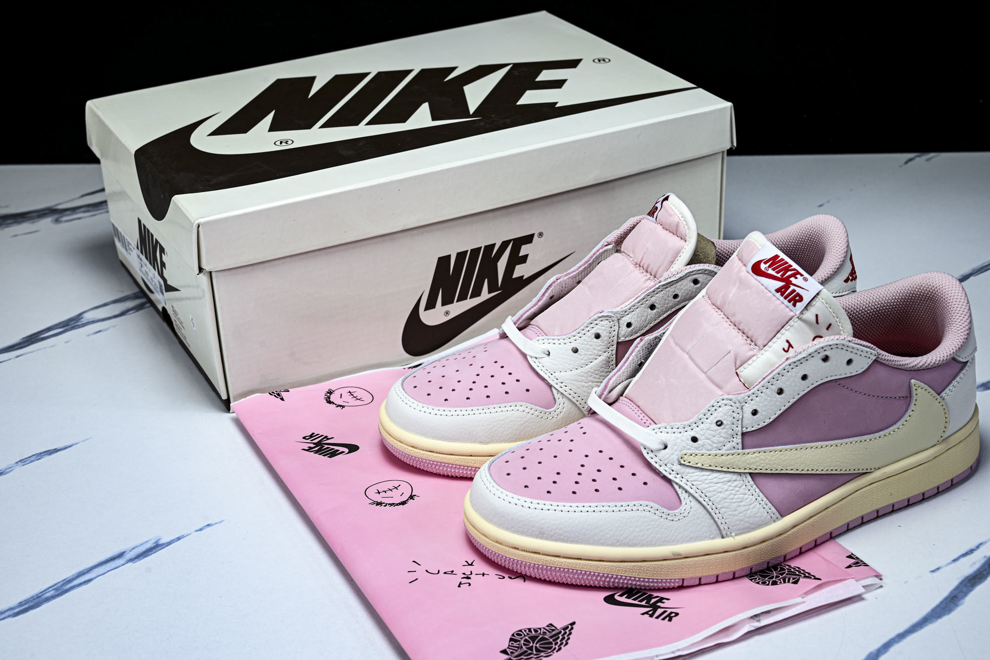 Travis Scott x Air Jordan 1 Low OG AJ1 乔1倒勾低帮 全头层 DM