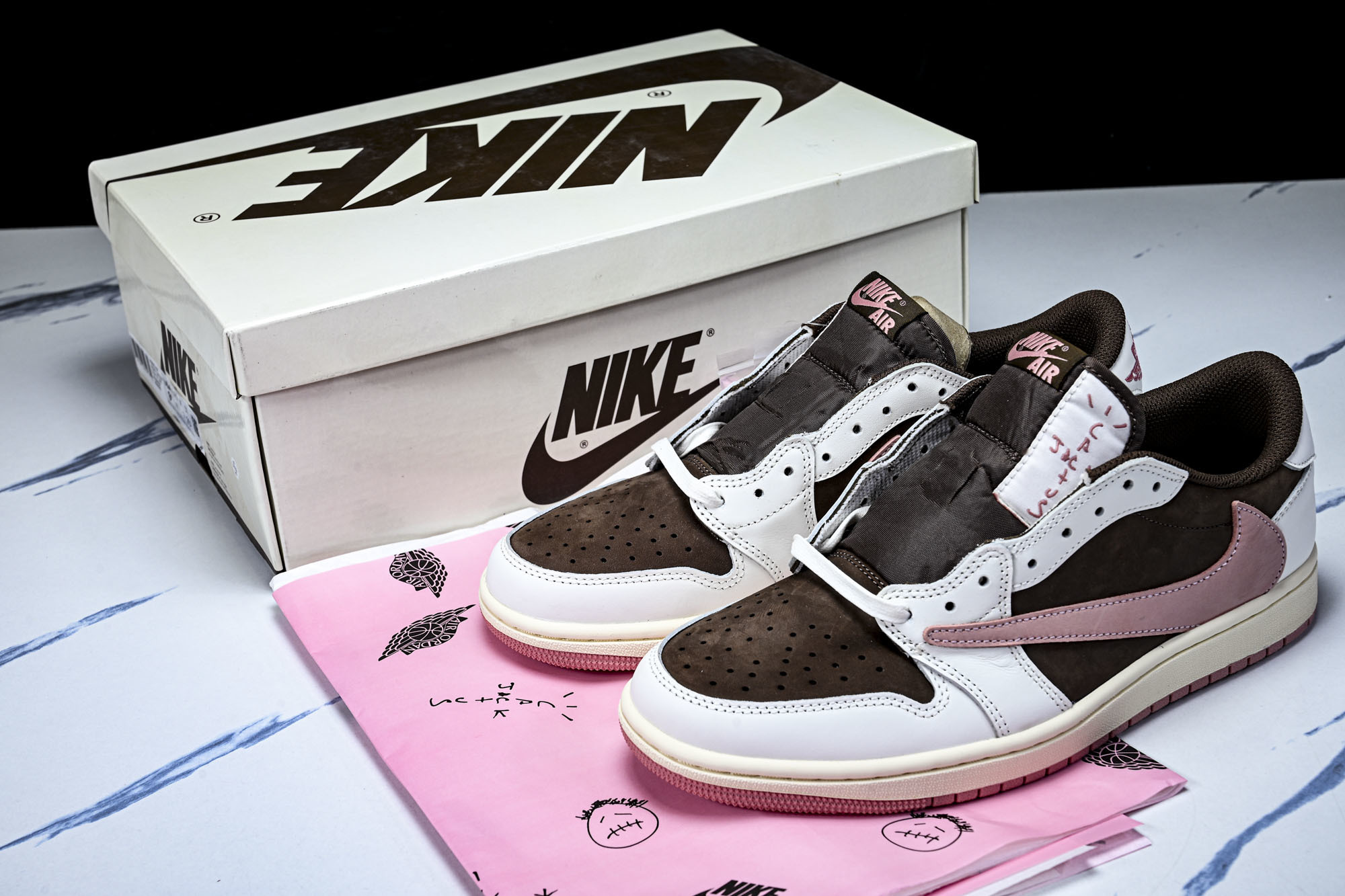 Travis Scott x Air Jordan 1 Low OG AJ1 乔1倒勾低帮 全头层 DZ