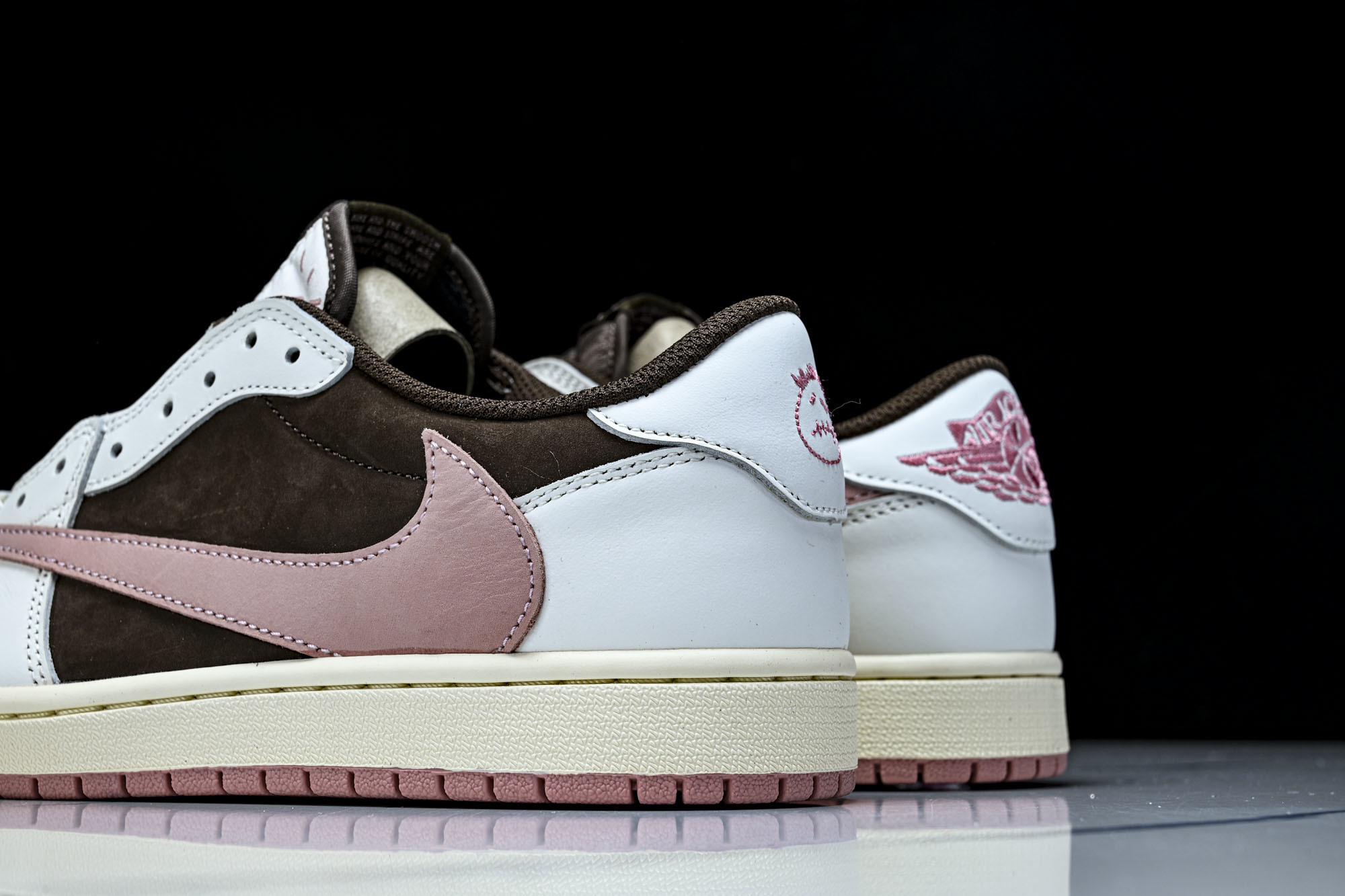 Travis Scott x Air Jordan 1 Low OG AJ1 乔1倒勾低帮 全头层 DZ