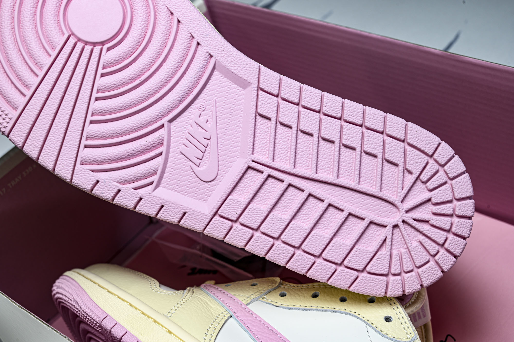 Travis Scott x Air Jordan 1 Low OG AJ1 乔1倒勾低帮 全头层 IQ