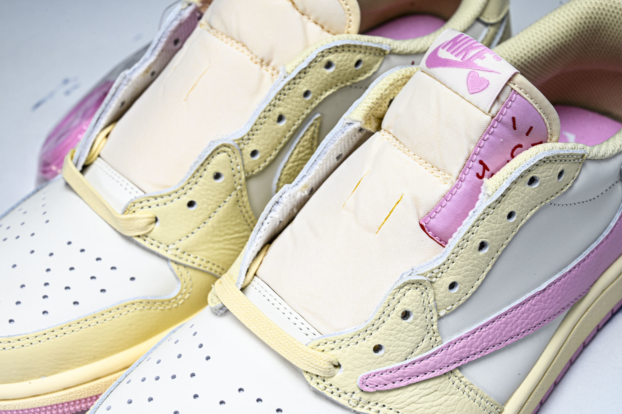 Travis Scott x Air Jordan 1 Low OG AJ1 乔1倒勾低帮 全头层 IQ