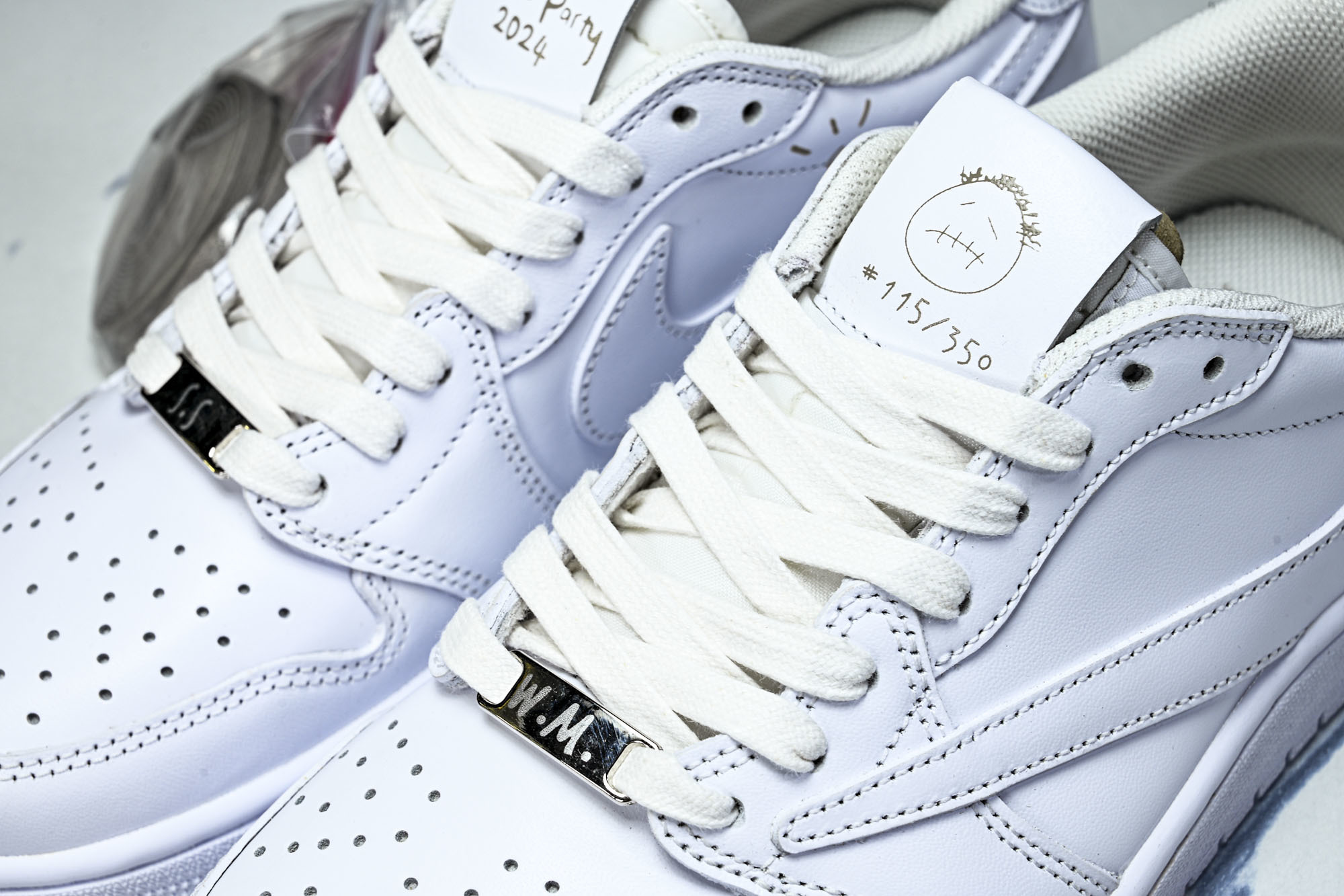 Travis Scott x Air Jordan 1 Low OG AJ1 乔1倒勾低帮 全头层 TD