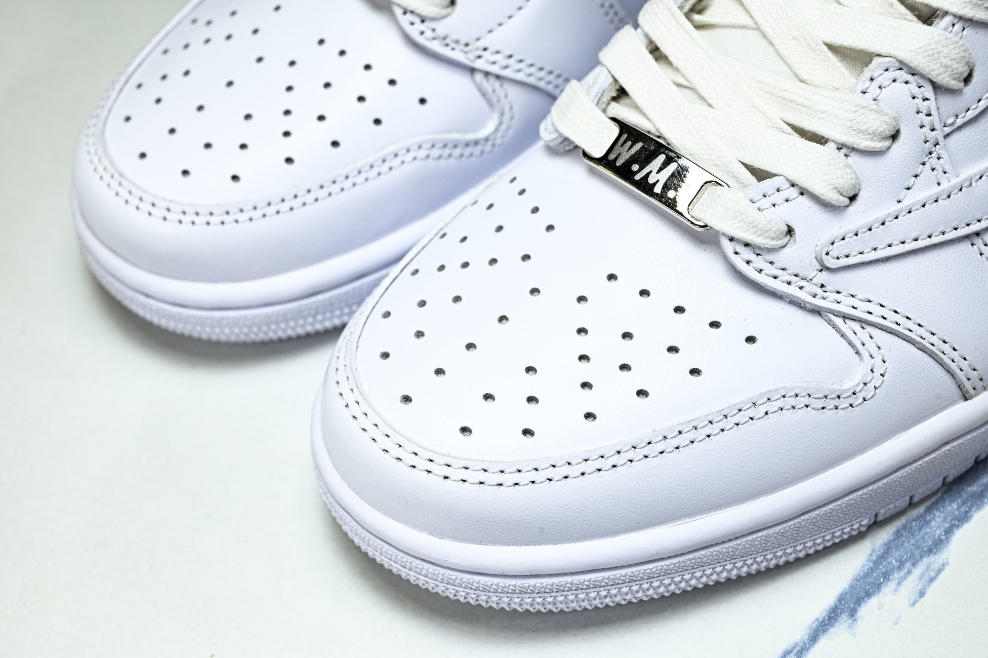 Travis Scott x Air Jordan 1 Low OG AJ1 乔1倒勾低帮 全头层 TD
