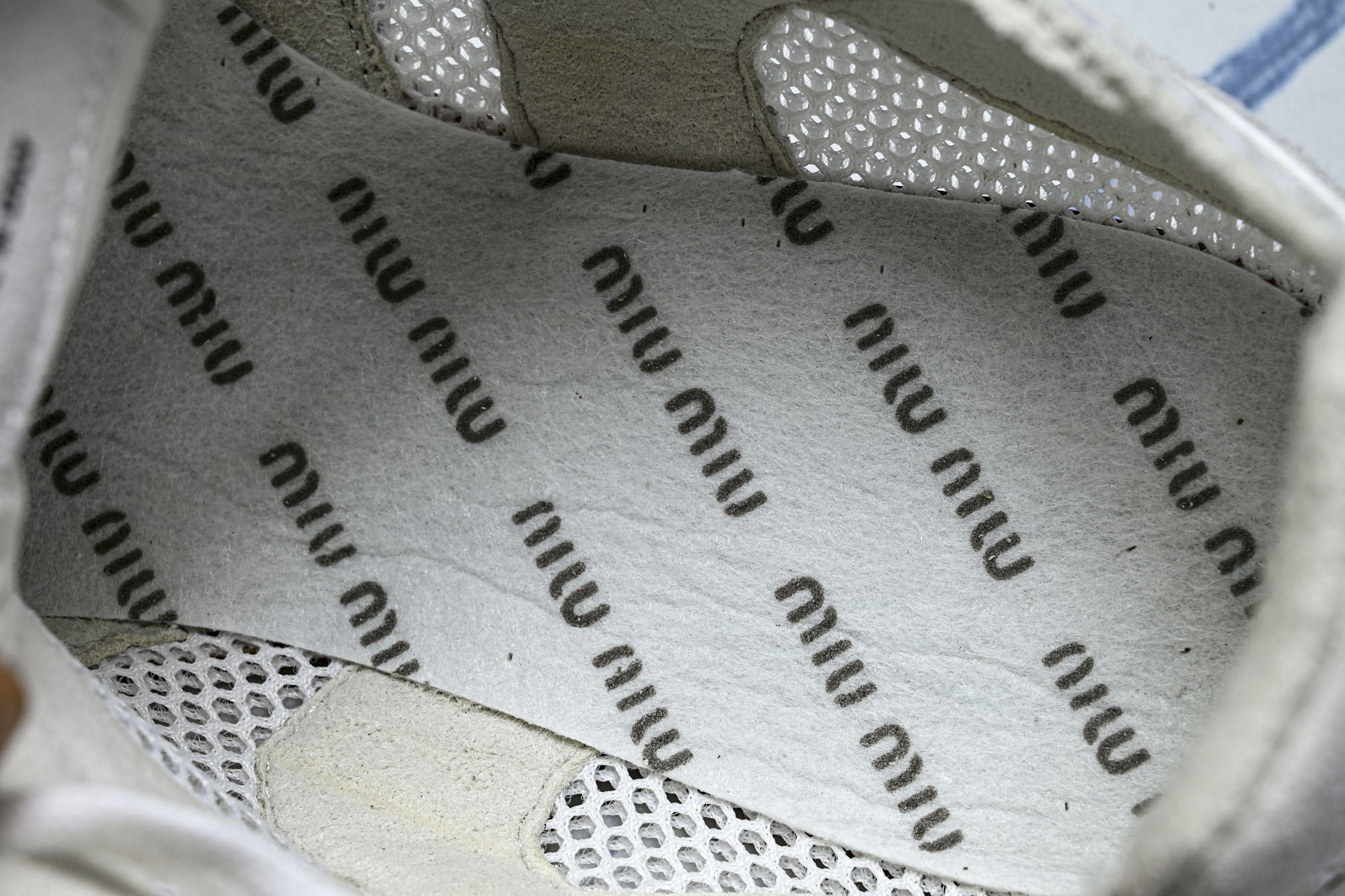 偏大1码Miumiu x New Balance NB530 新百伦缪缪联名款复古运动鞋 全套原楦原纸板