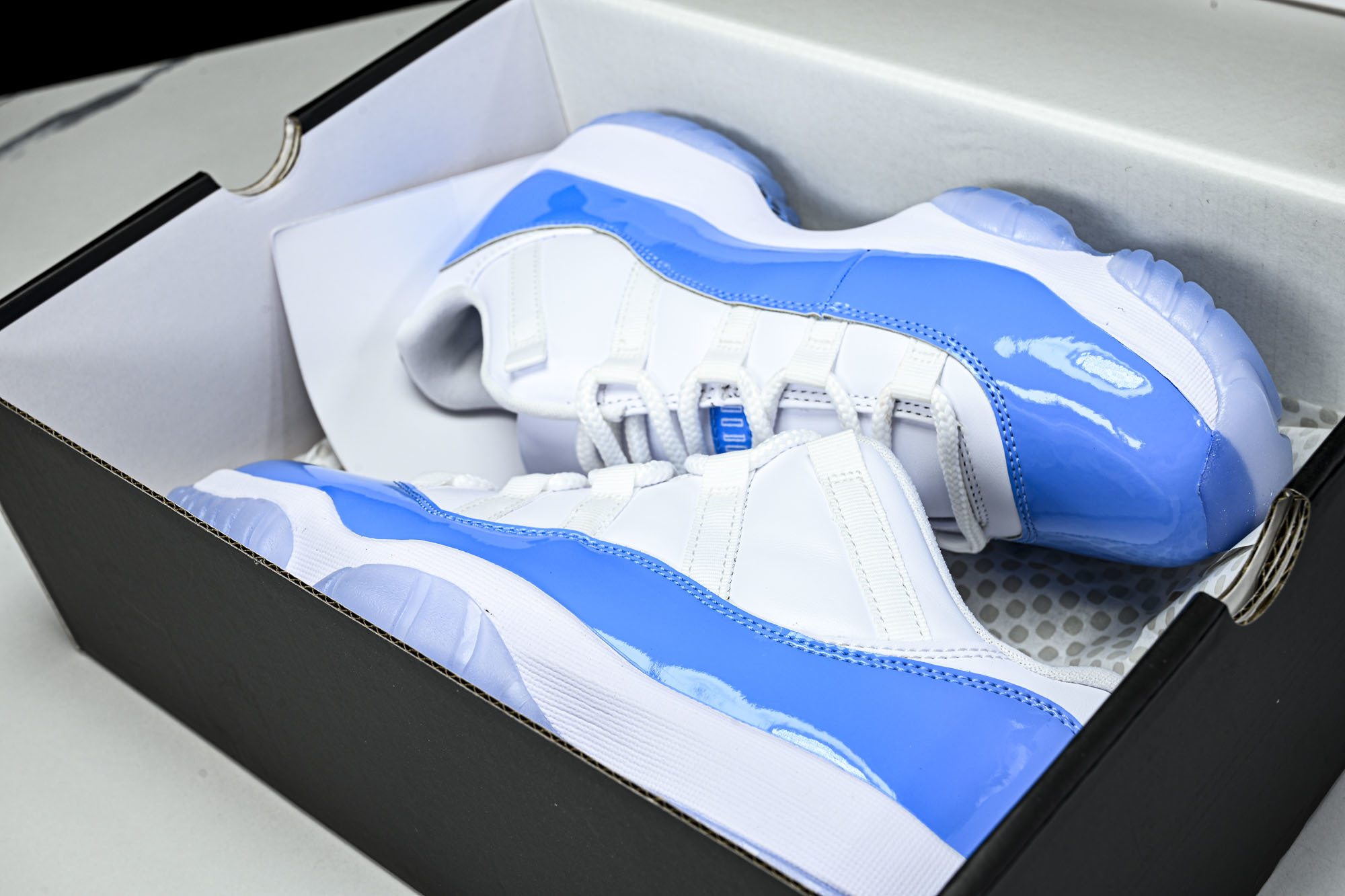 Air Jordan 11 Low Bred AJ11 乔11漆皮新深蓝 真标真碳 低帮篮球鞋 FV51