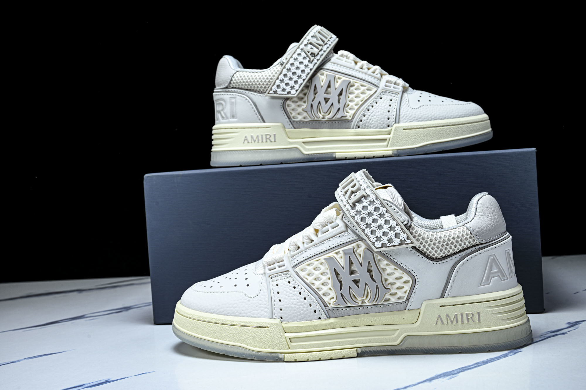 (GOD)AMIRI 新品 2026早春新品男士皮革黑色白色 MA SKYLINE运动鞋#釆用100%高