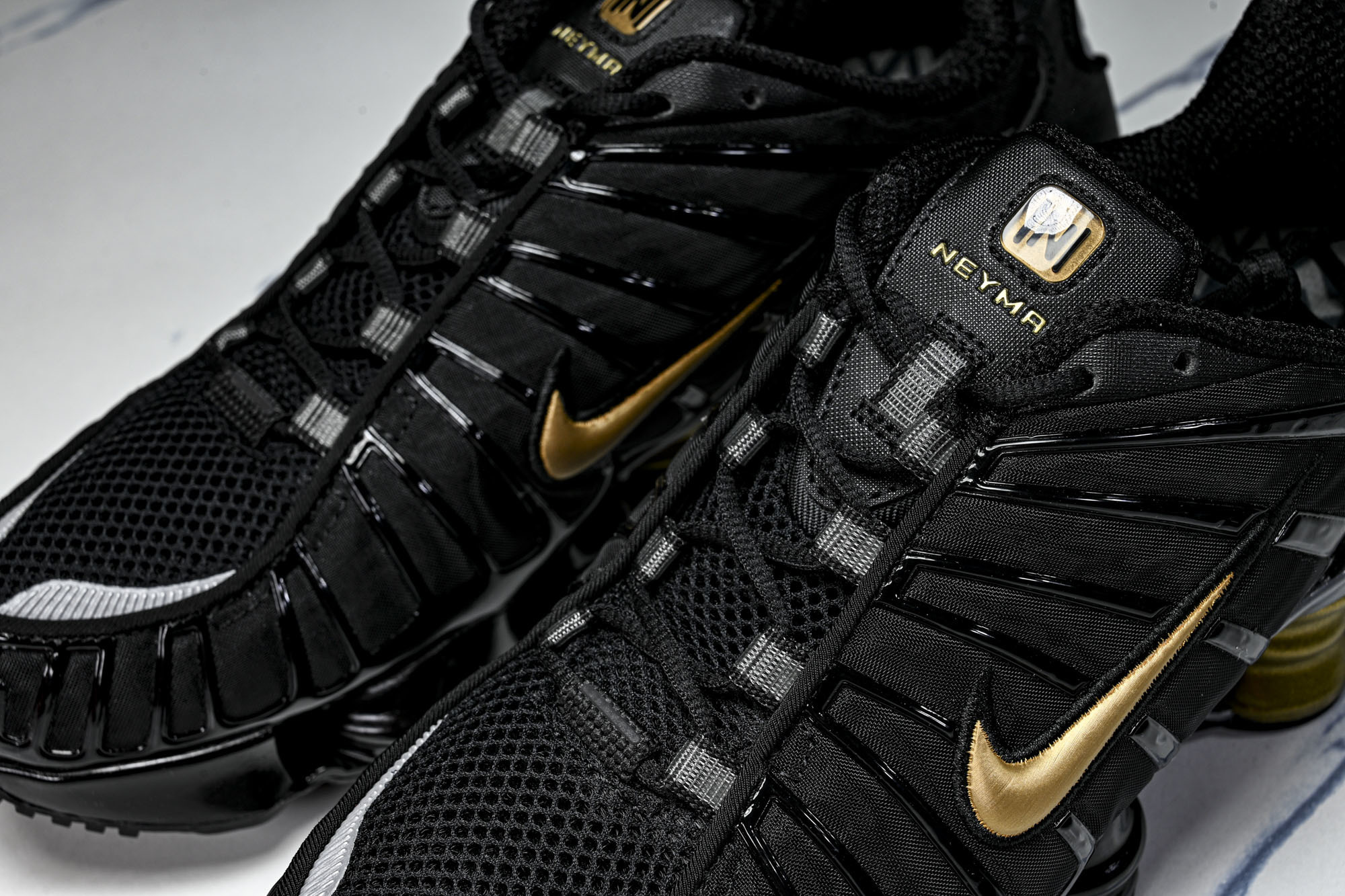 (T2.原厂)Nike SHOX TL耐克男子增高时尚款 缓震轻便透气跑步休闲鞋BV1388 001原版