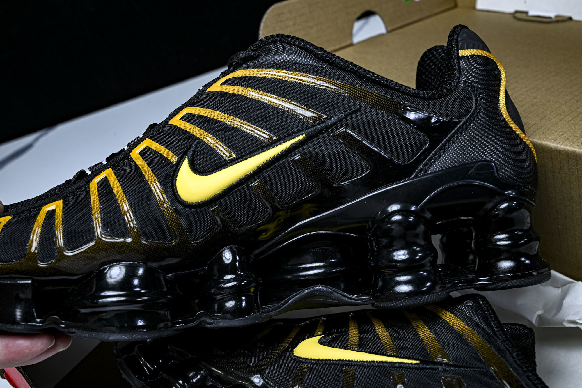 (T2.原厂)Nike SHOX TL耐克男子增高时尚款 缓震轻便透气跑步休闲鞋 AV3595 013原