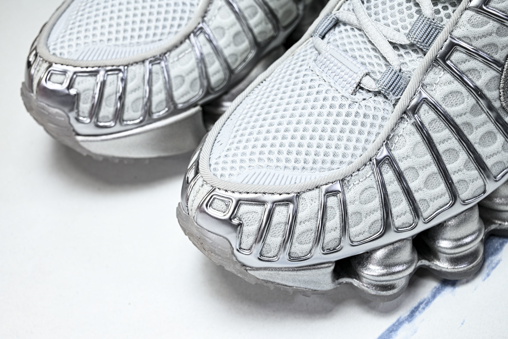 (T2.原厂)Nike SHOX TL耐克男子增高时尚款 缓震轻便透气跑步休闲鞋 AR3566 003Q