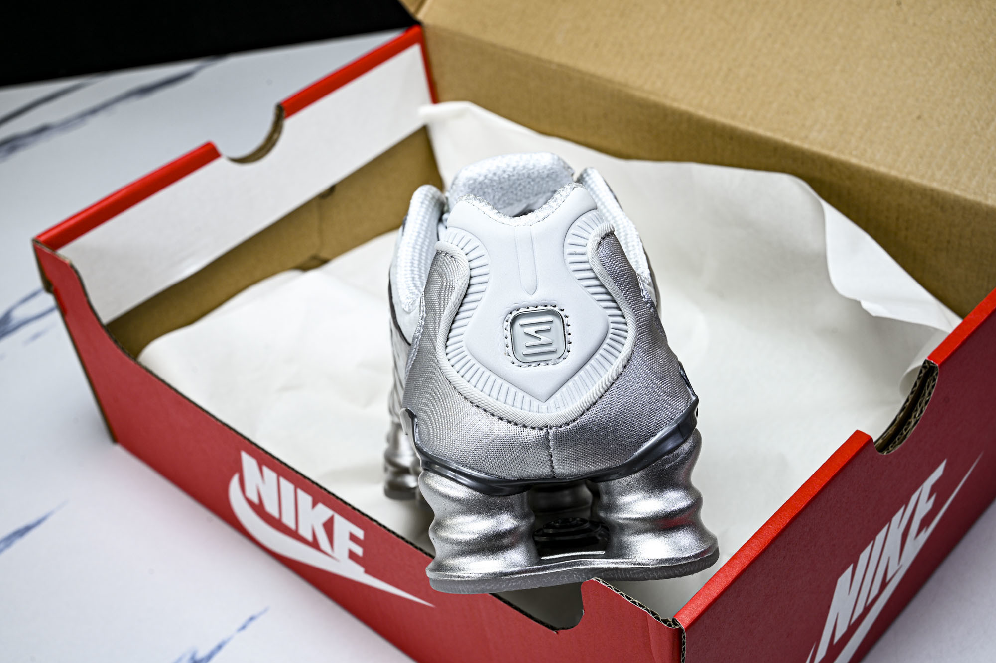 (T2.原厂)Nike SHOX TL耐克男子增高时尚款 缓震轻便透气跑步休闲鞋 AR3566 003Q