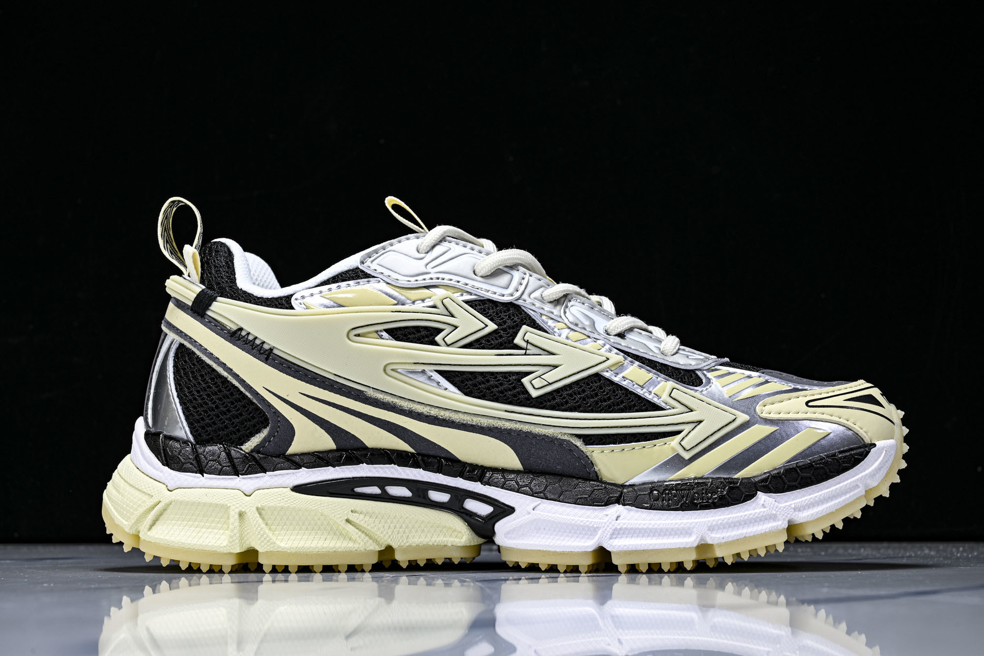 (PT.纯原)OFF WHITE 黑白三箭头登山厚底老爹鞋增高男女运动休闲鞋_CM_6#穿上off--W