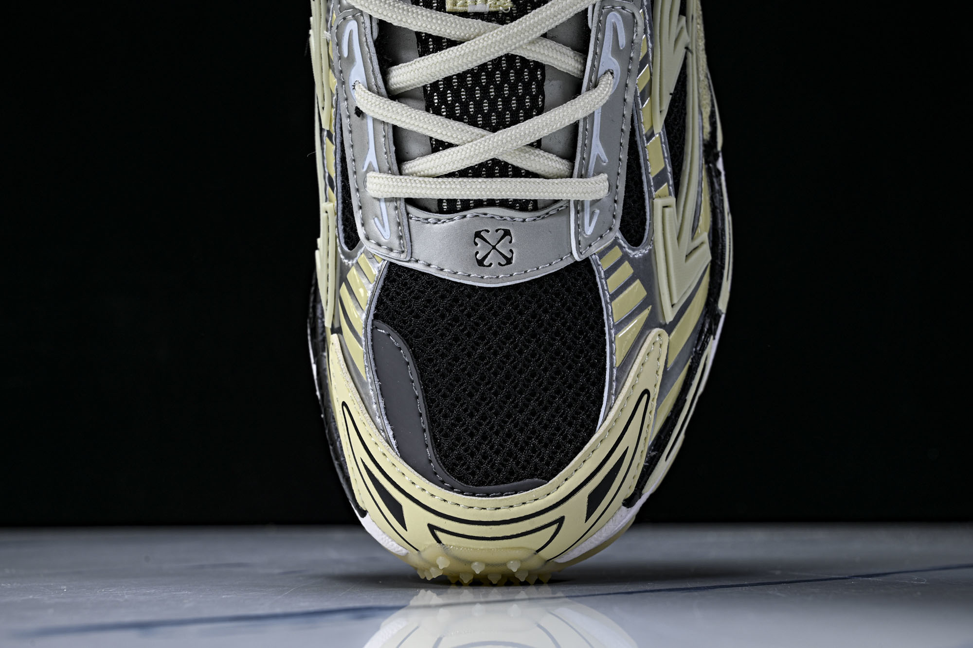(PT.纯原)OFF WHITE 黑白三箭头登山厚底老爹鞋增高男女运动休闲鞋_CM_6#穿上off--W