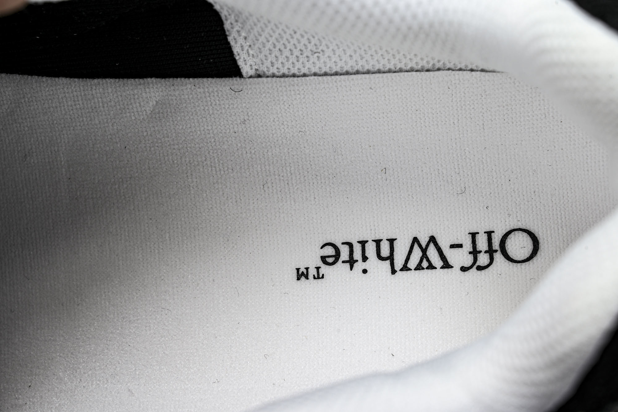 (PT.纯原)OFF WHITE 黑白三箭头登山厚底老爹鞋增高男女运动休闲鞋_CM_6#穿上off--W