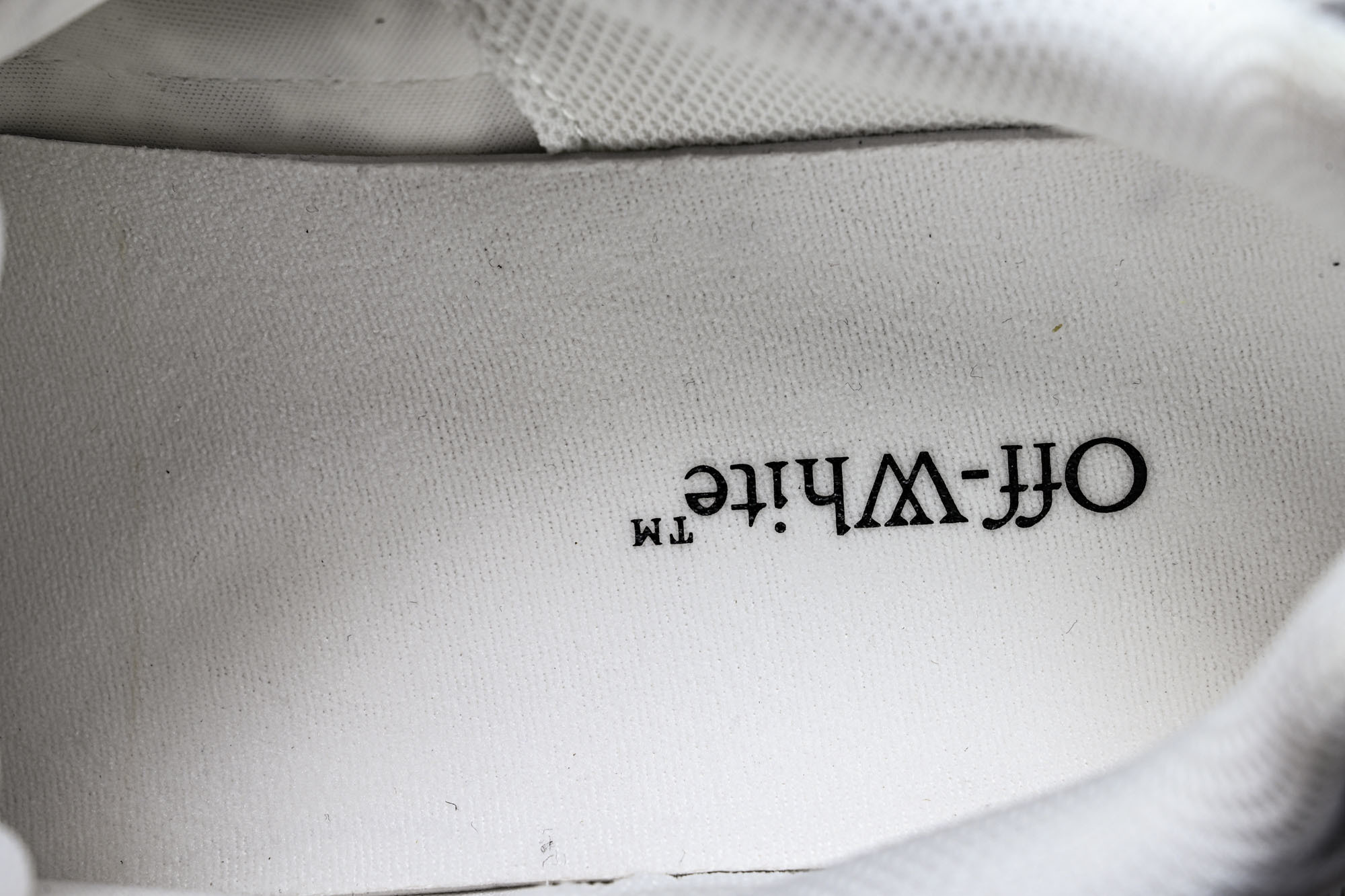 (PT.纯原)OFF WHITE 黑白三箭头登山厚底老爹鞋增高男女运动休闲鞋_CM_5#穿上off--W