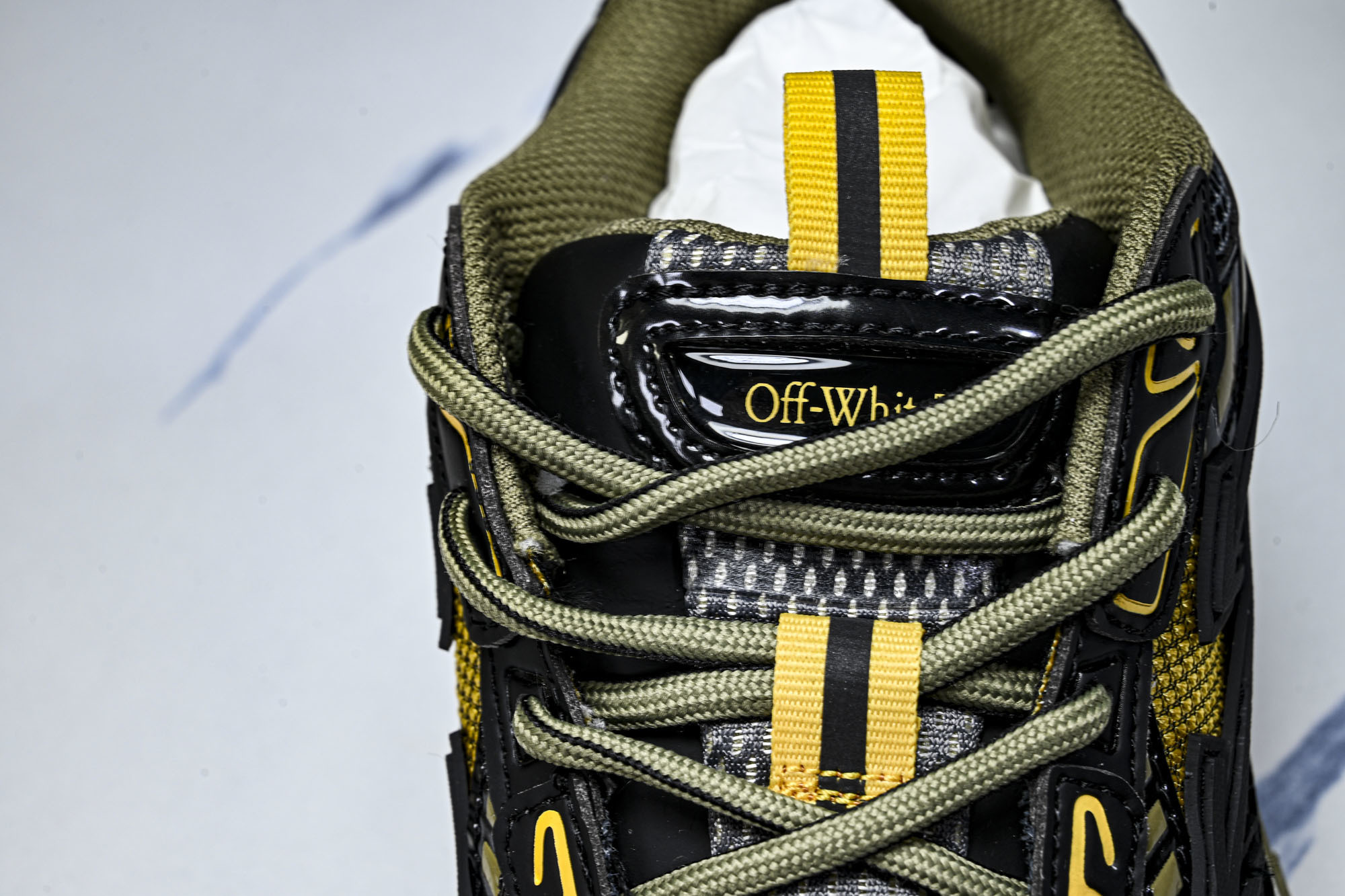 (PT.纯原)OFF WHITE 黑白三箭头登山厚底老爹鞋增高男女运动休闲鞋_CM_4#穿上off--W