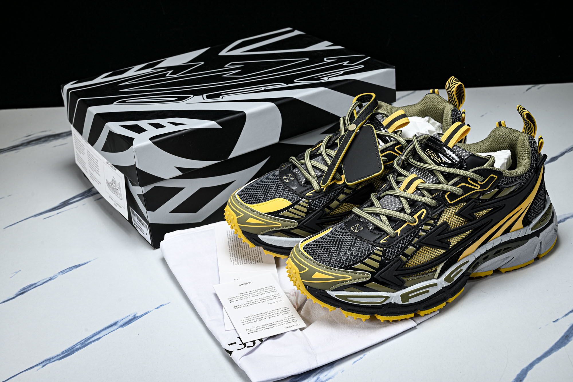 (PT.纯原)OFF WHITE 黑白三箭头登山厚底老爹鞋增高男女运动休闲鞋_CM_4#穿上off--W