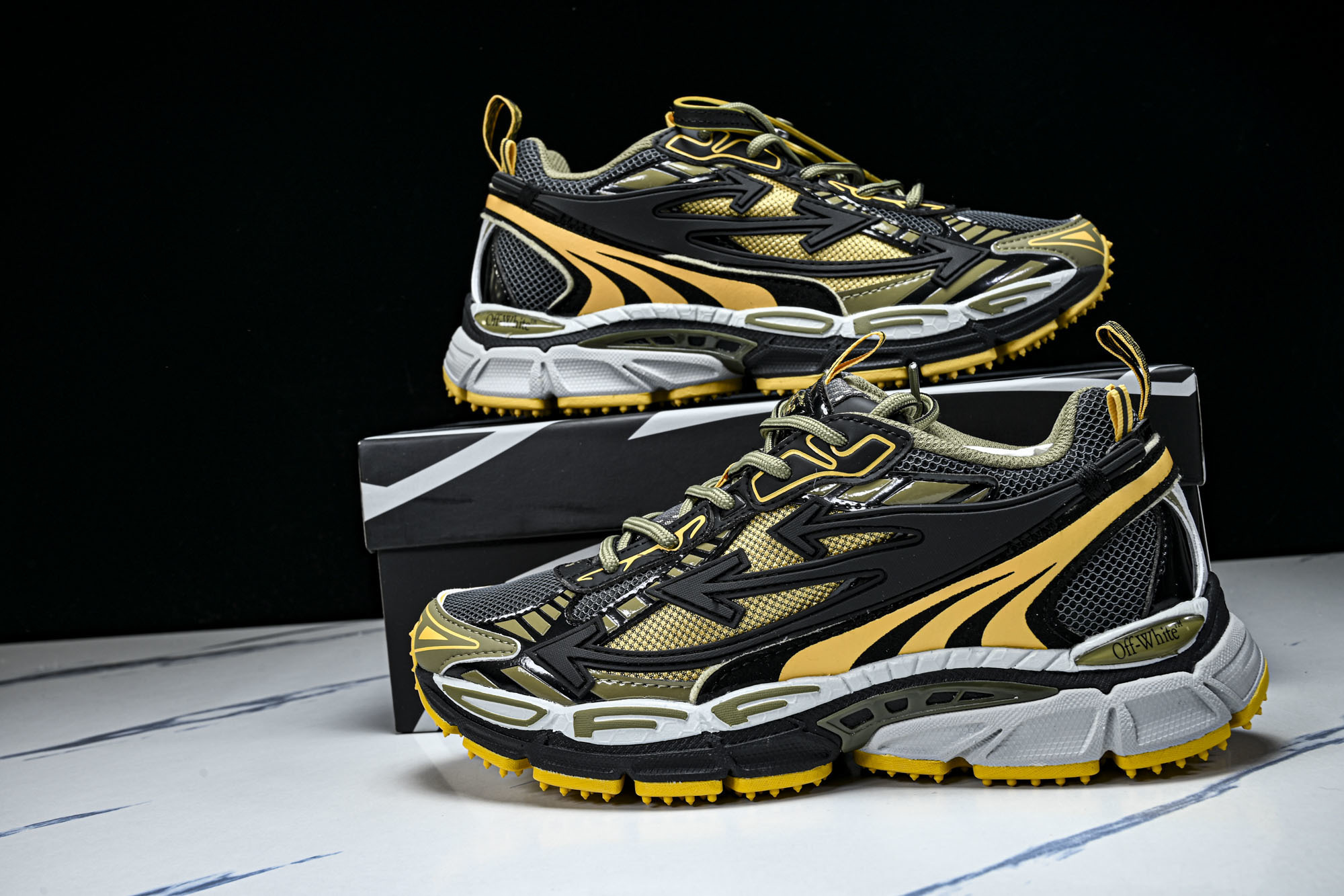(PT.纯原)OFF WHITE 黑白三箭头登山厚底老爹鞋增高男女运动休闲鞋_CM_4#穿上off--W