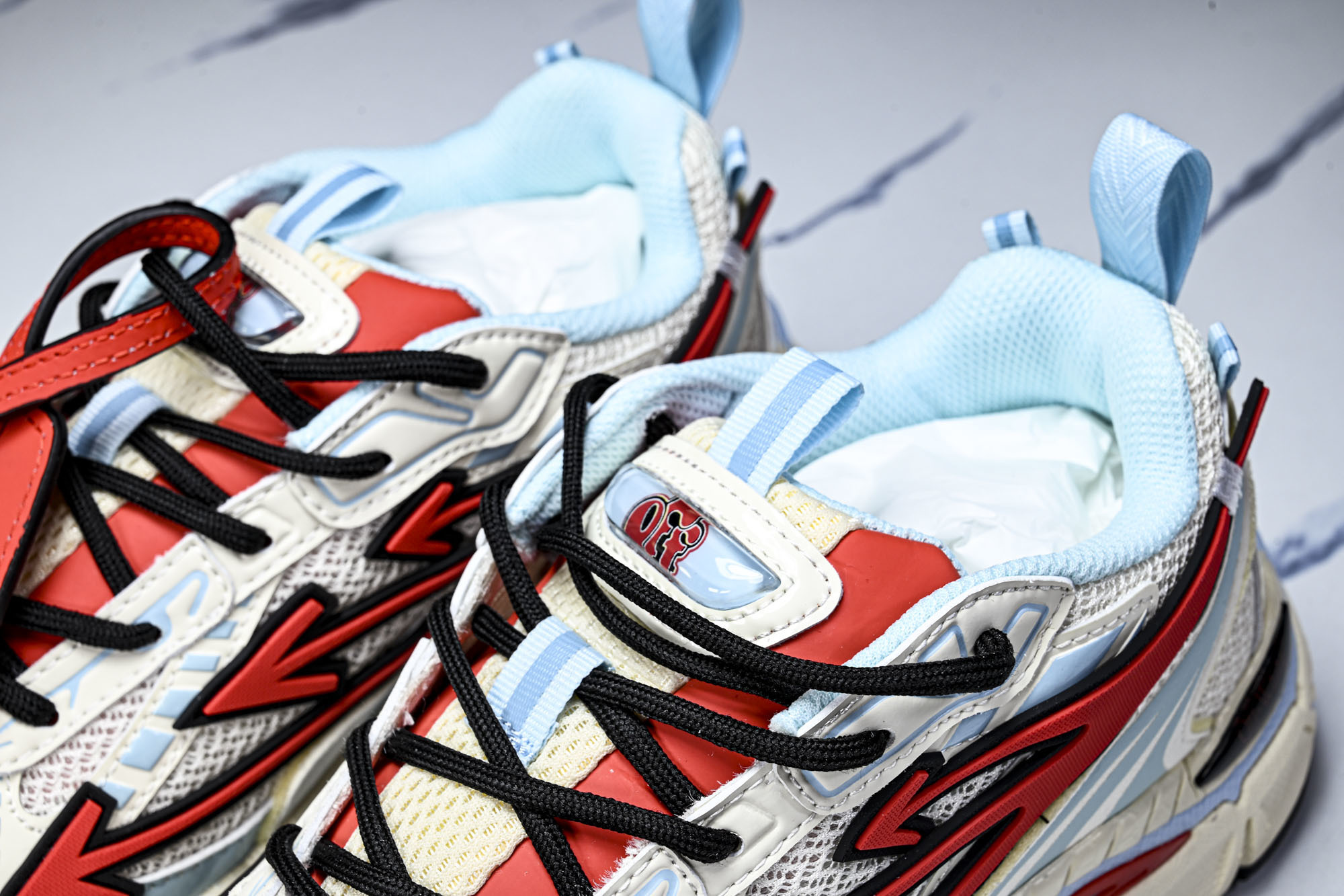 (PT.纯原)OFF WHITE 黑白三箭头登山厚底老爹鞋增高男女运动休闲鞋_CM_2#穿上off--W