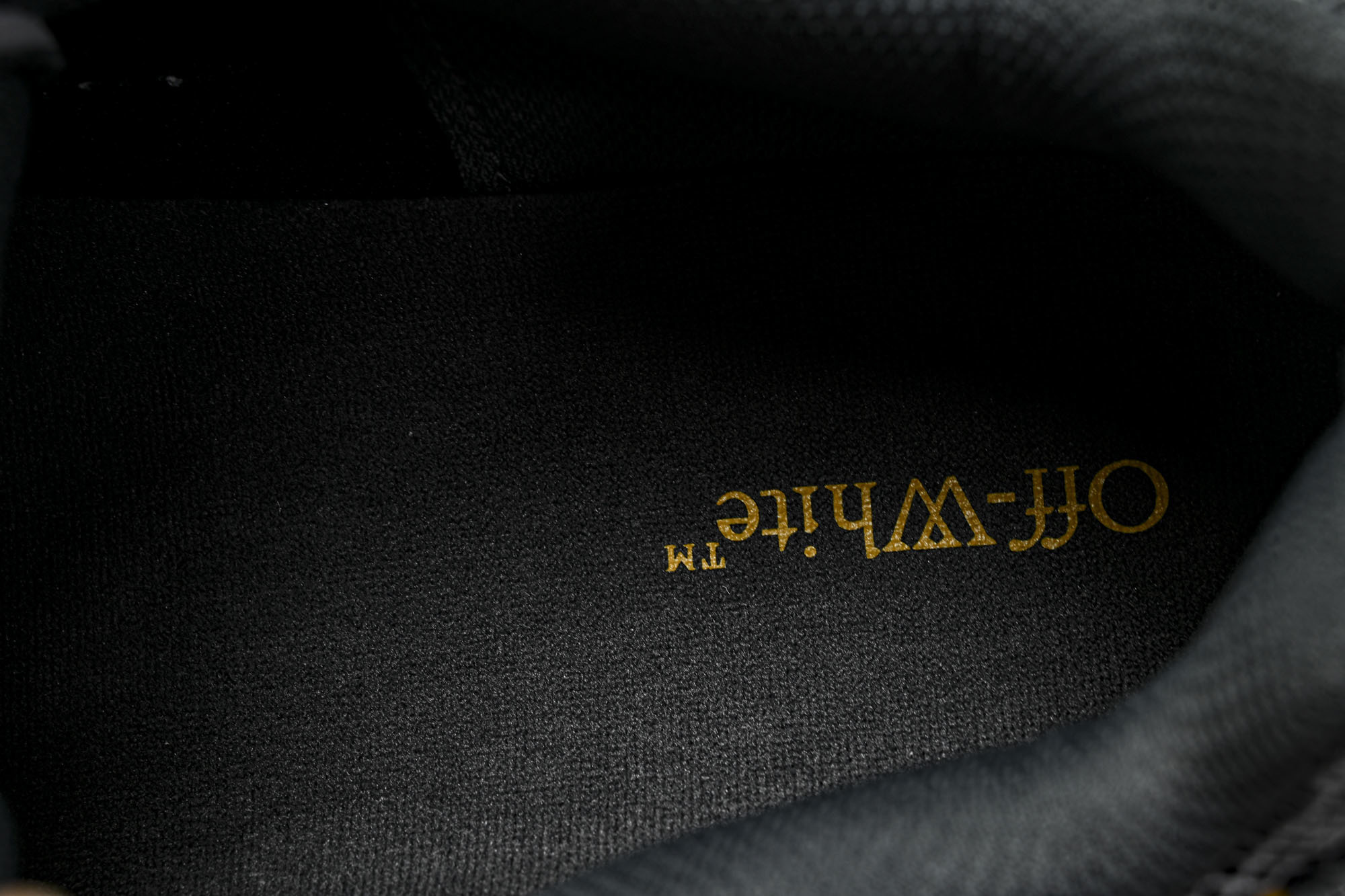 (PT.纯原)OFF WHITE 黑白三箭头登山厚底老爹鞋增高男女运动休闲鞋_CM_1#穿上off--W