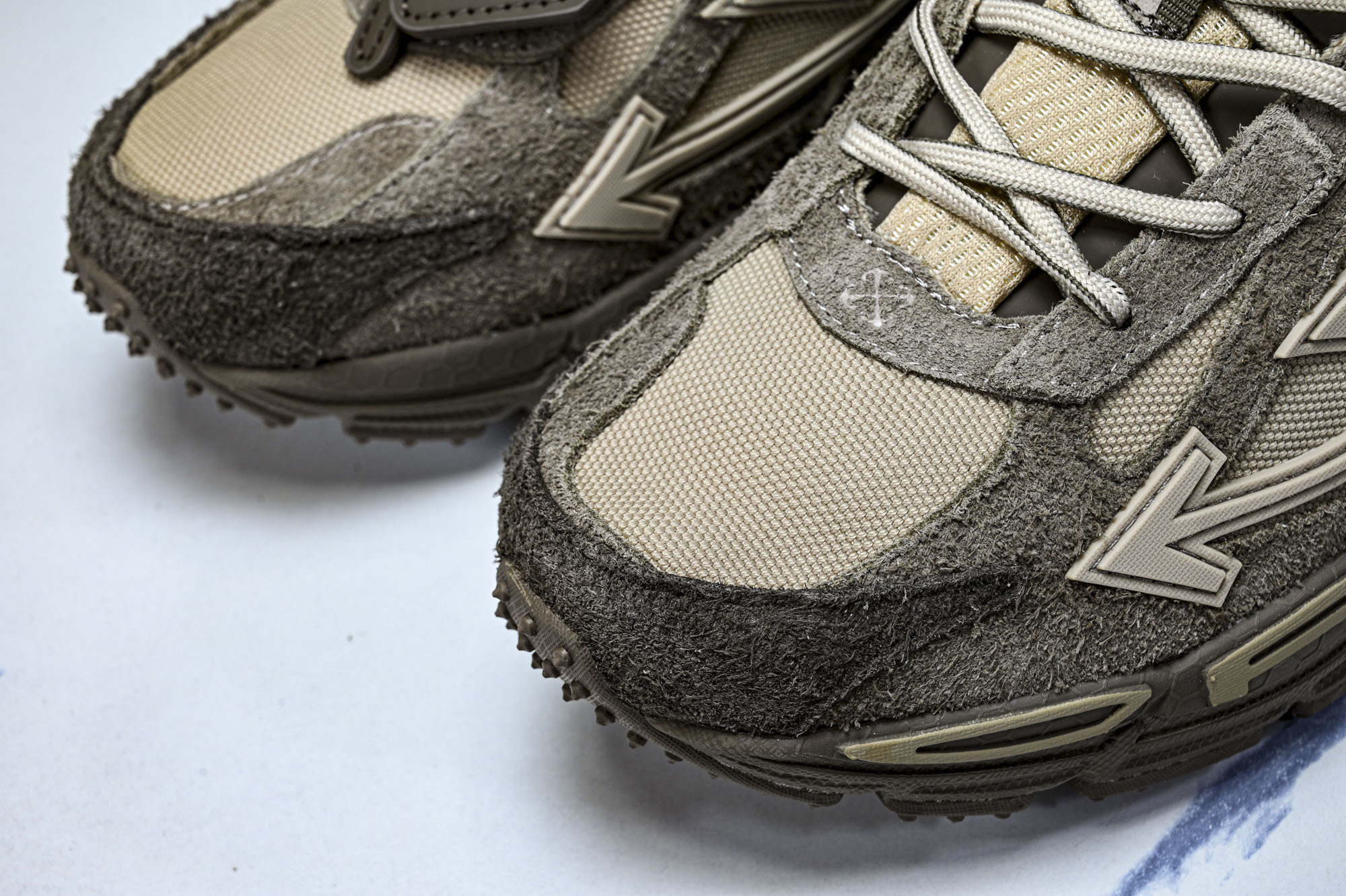 (PT.纯原)OFF WHITE 黑白三箭头登山厚底老爹鞋增高男女运动休闲鞋#穿上off--White 