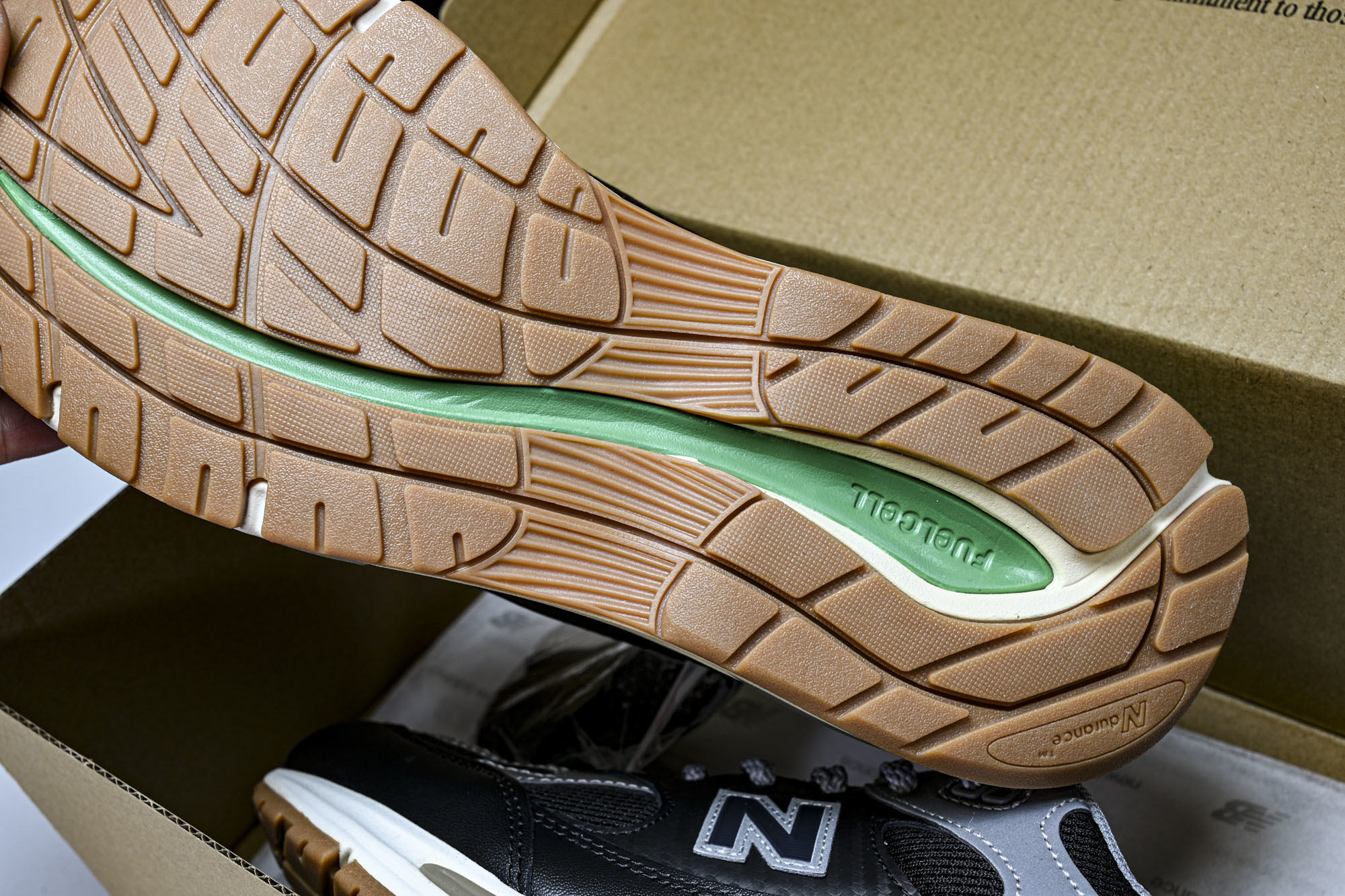 Up There x New Balance Made In USA M991系列 美产经典百搭老爹休闲