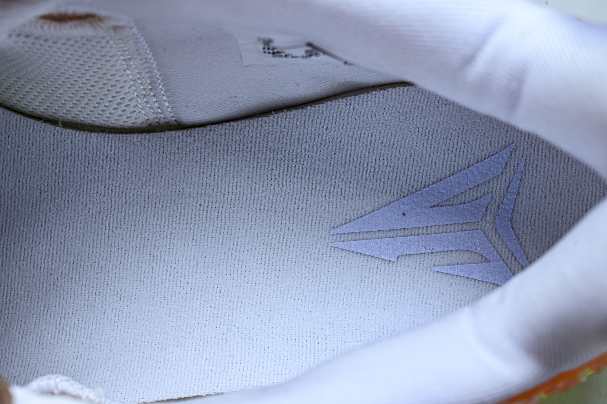 Nike Ja 3 莫兰特三代 Snowed In EP christmas 圣诞限定 白黄橙 IH07
