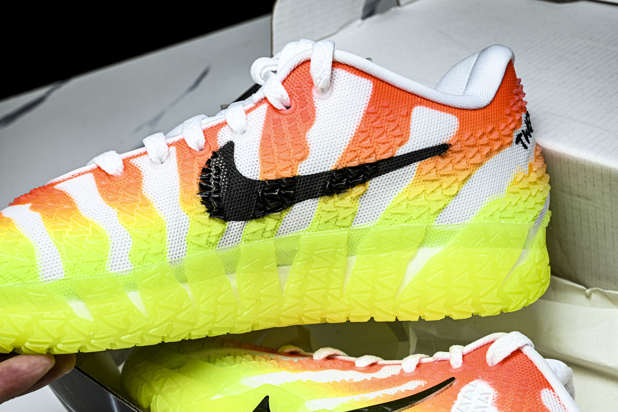 Nike Ja 3 莫兰特三代 Snowed In EP christmas 圣诞限定 白黄橙 IH07
