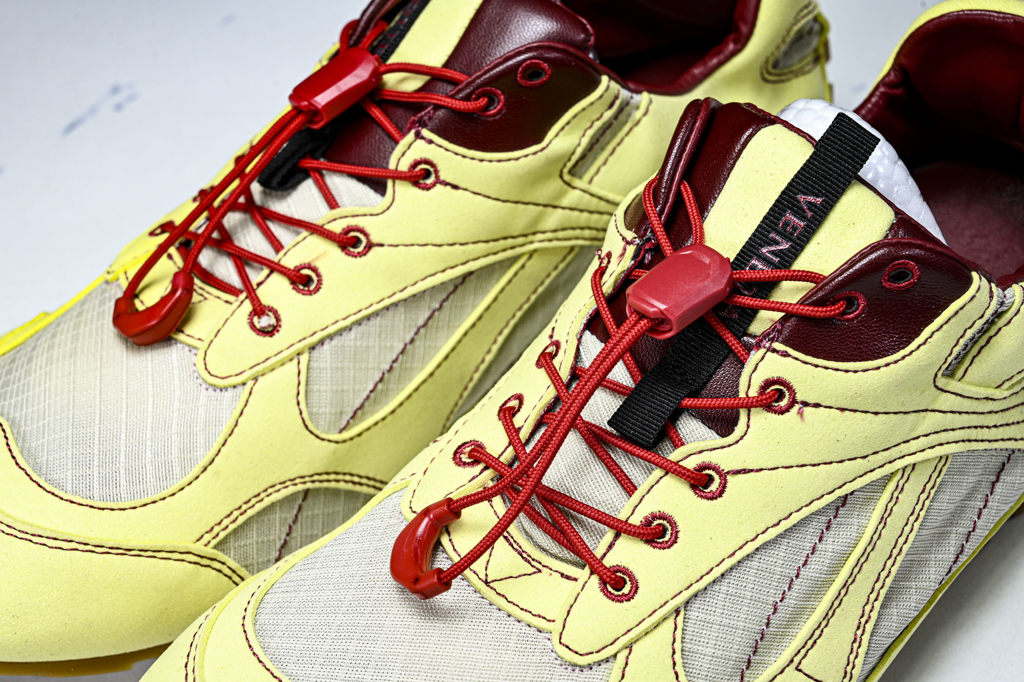 BV葆蝶家早春系列情侣款Orbit Flash Trek户外运动鞋_CM_2Bottega Veneta