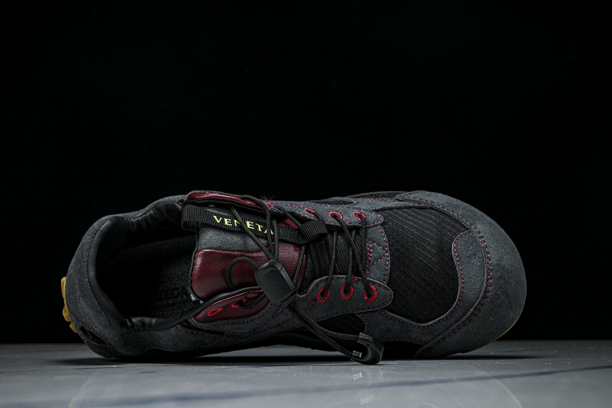 BV葆蝶家早春系列情侣款Orbit Flash Trek户外运动鞋_CM_1Bottega Veneta