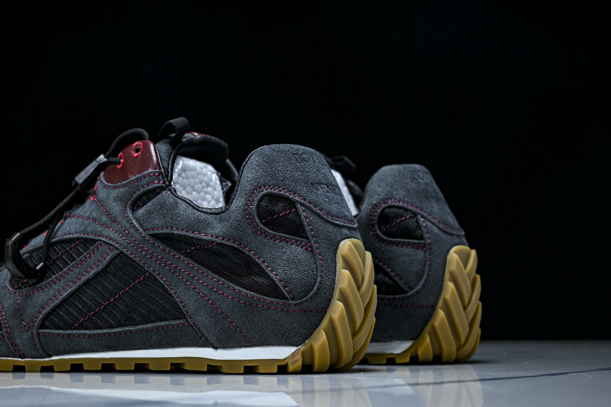 BV葆蝶家早春系列情侣款Orbit Flash Trek户外运动鞋_CM_1Bottega Veneta