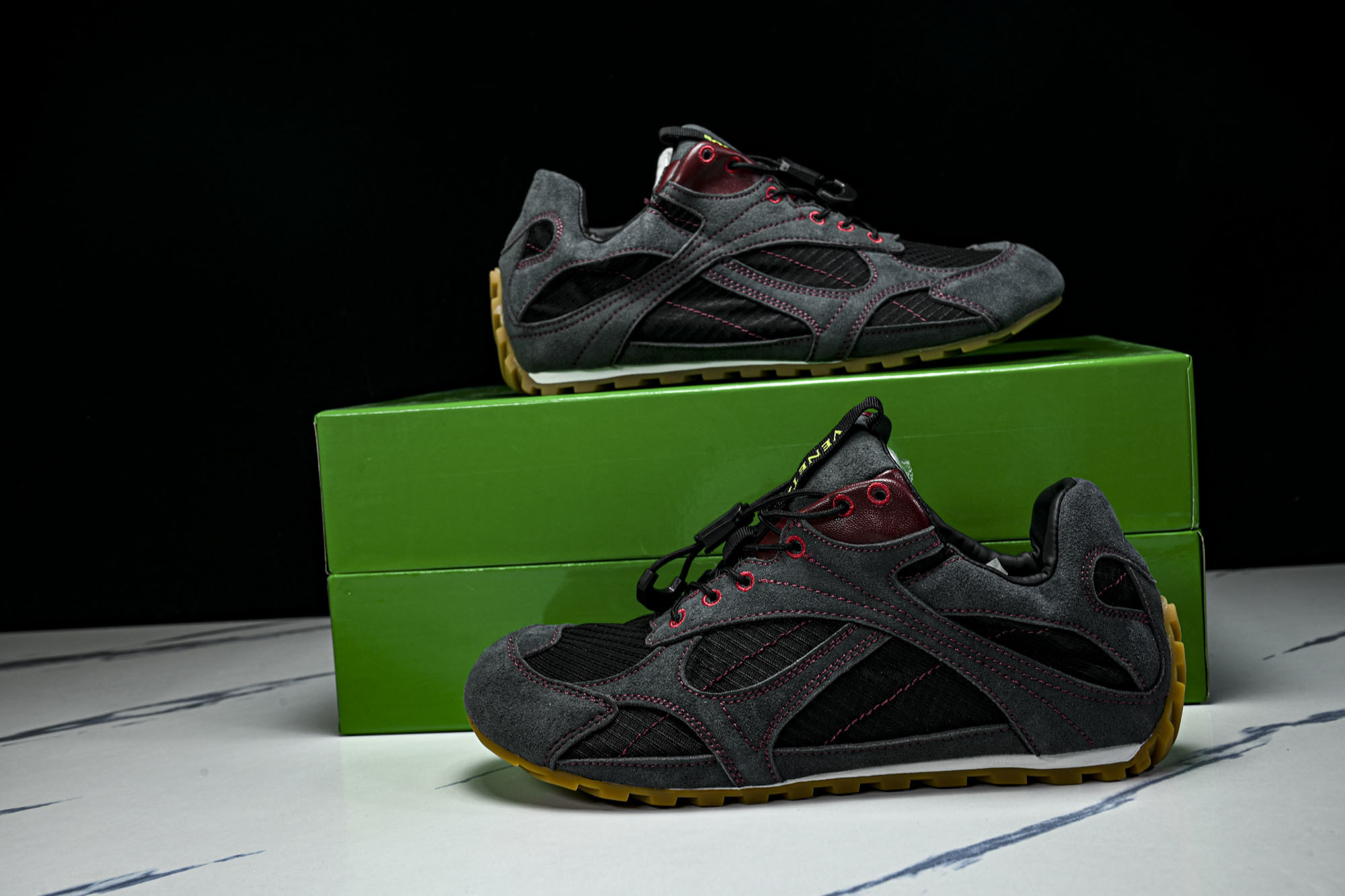BV葆蝶家早春系列情侣款Orbit Flash Trek户外运动鞋_CM_1Bottega Veneta
