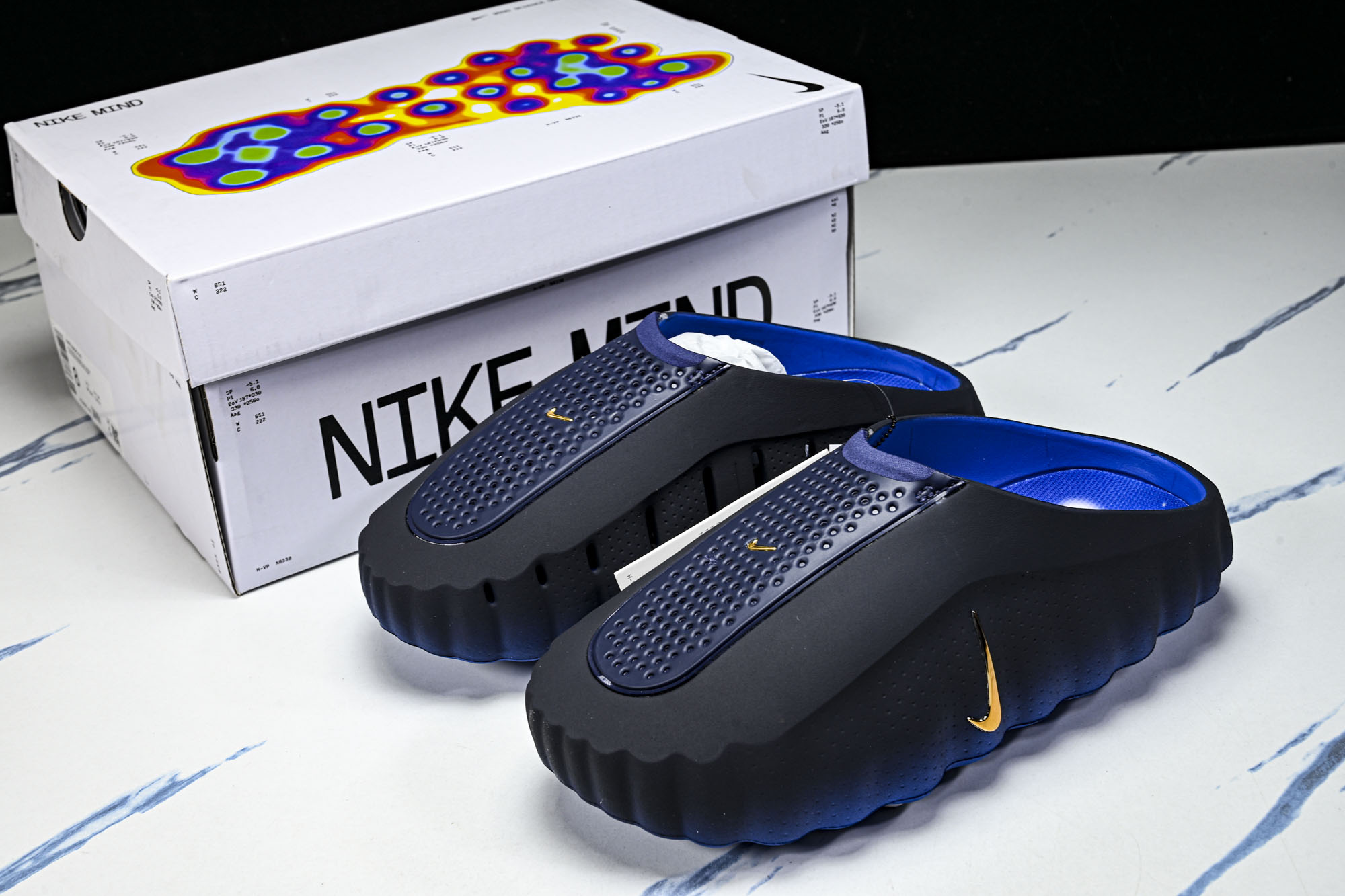 NK Mind 001 Slide Black Chrome 黑蓝 HQ4307-400每天稳定供货 目