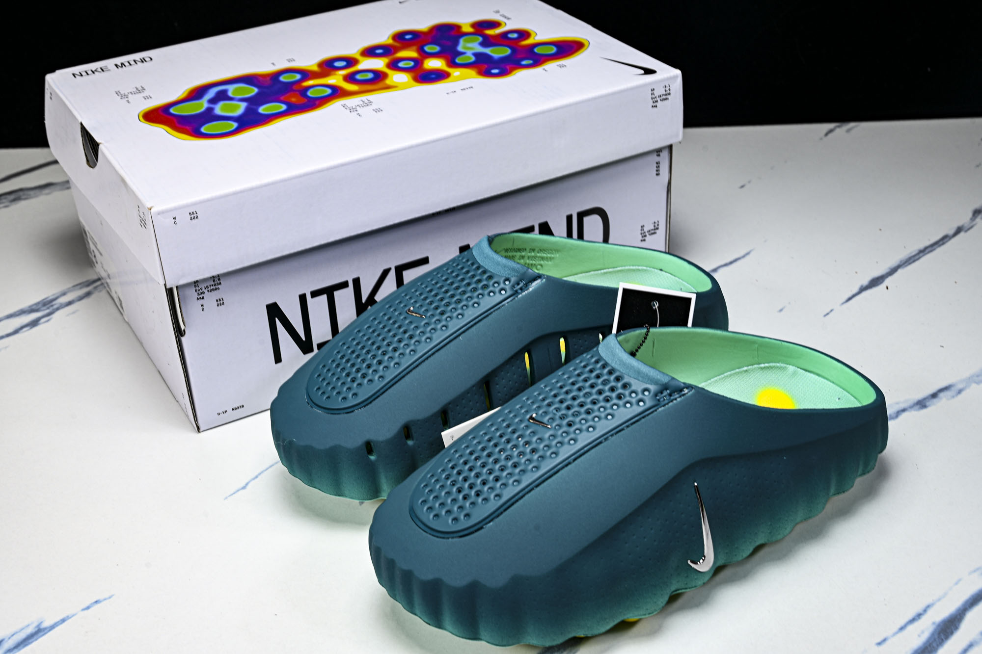 NK Mind 001 赛前训练拖鞋 包头运动拖鞋 男女同款HQ4307-301   Size：36 3