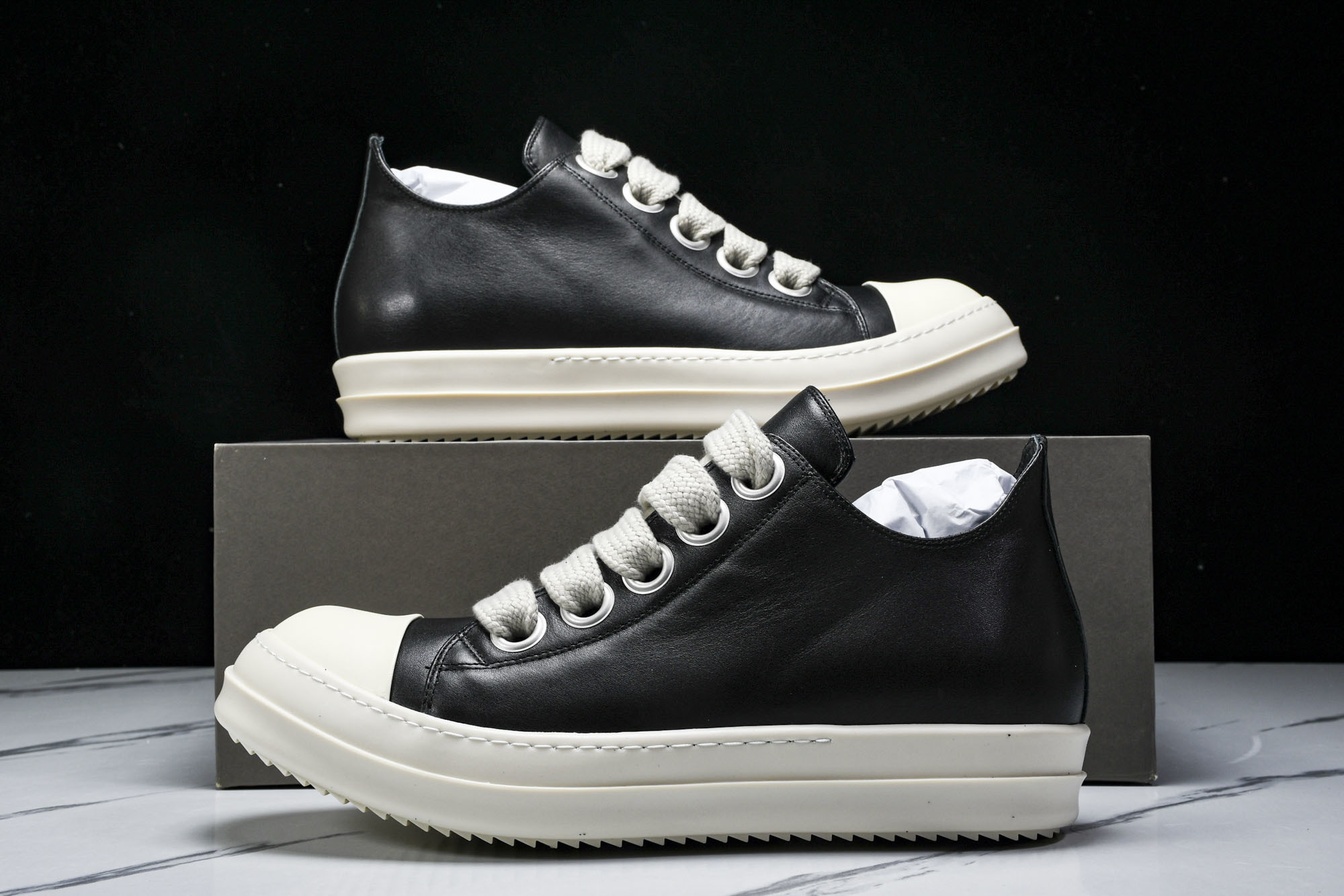 纯原莞产 RICK OWENS 瑞克 欧文斯 24春夏男士LIDO全粒面小牛皮复古运动鞋 粗细带黑色 S