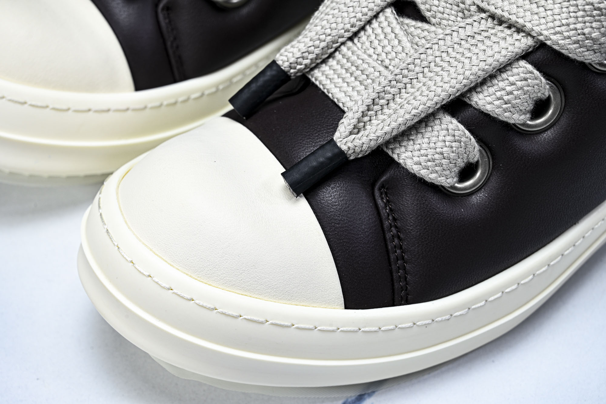 纯原莞产 RICK OWENS 男女士 羊皮棕色面包鞋奶白系带低帮运动鞋RU02C7893 LLPW2#
