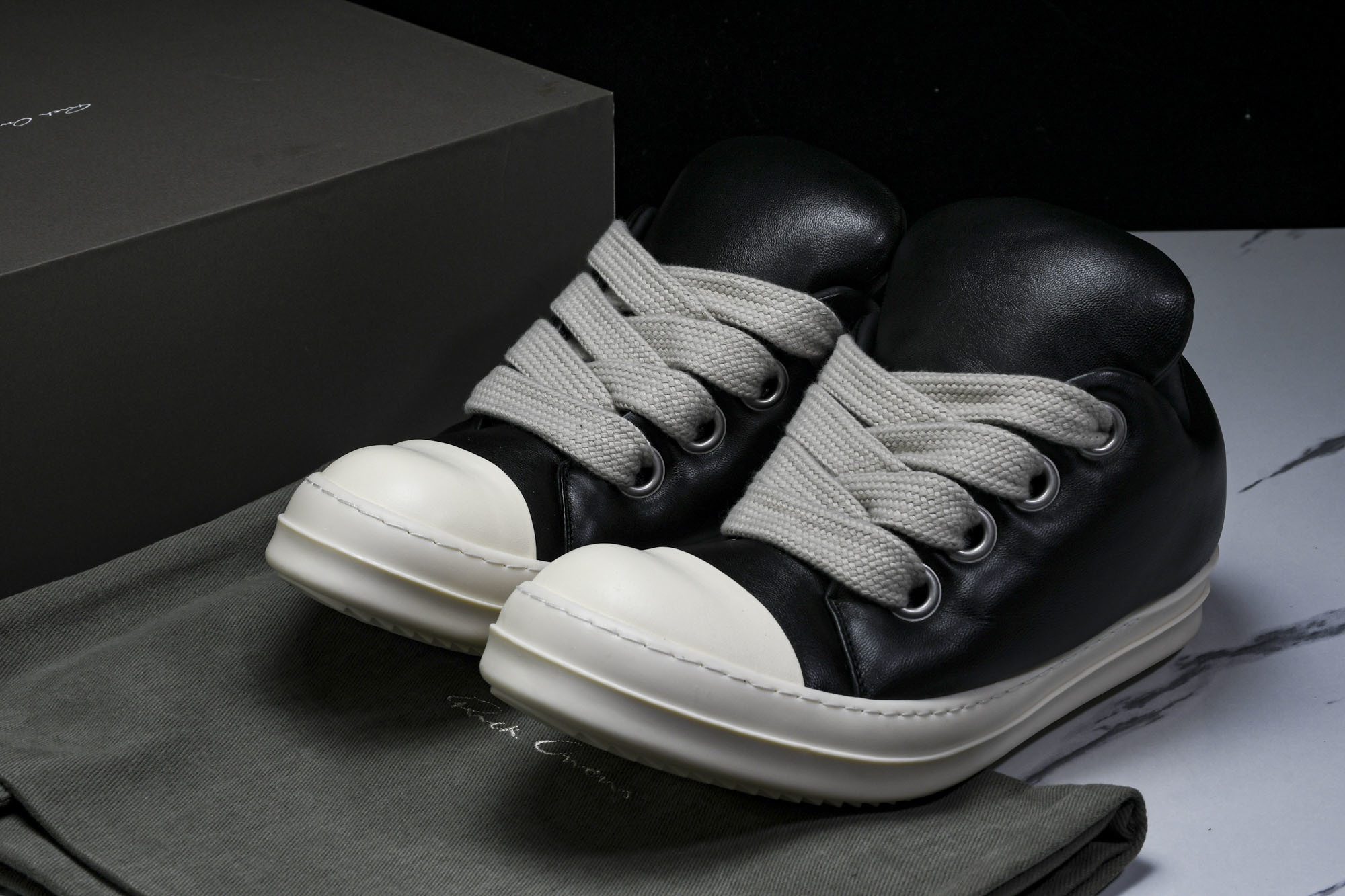 纯原莞产 RICK OWENS 瑞克 欧文斯 24春夏男士LIDO全粒面小牛皮复古运动鞋 胖丁侵权 SI