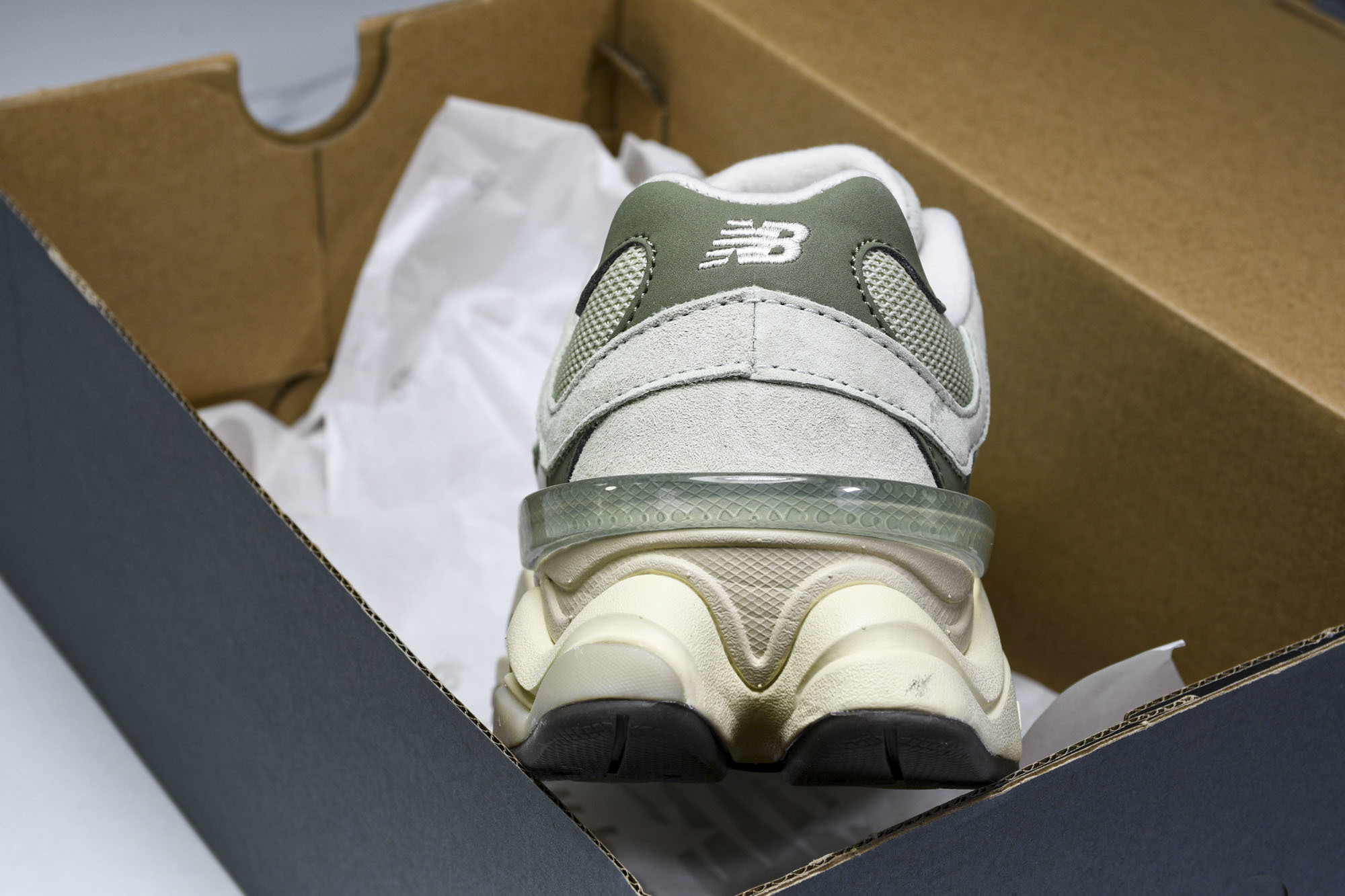 纯原 Joe Freshgoods x New Balance NB9060 复古休闲运动慢跑鞋 元祖灰