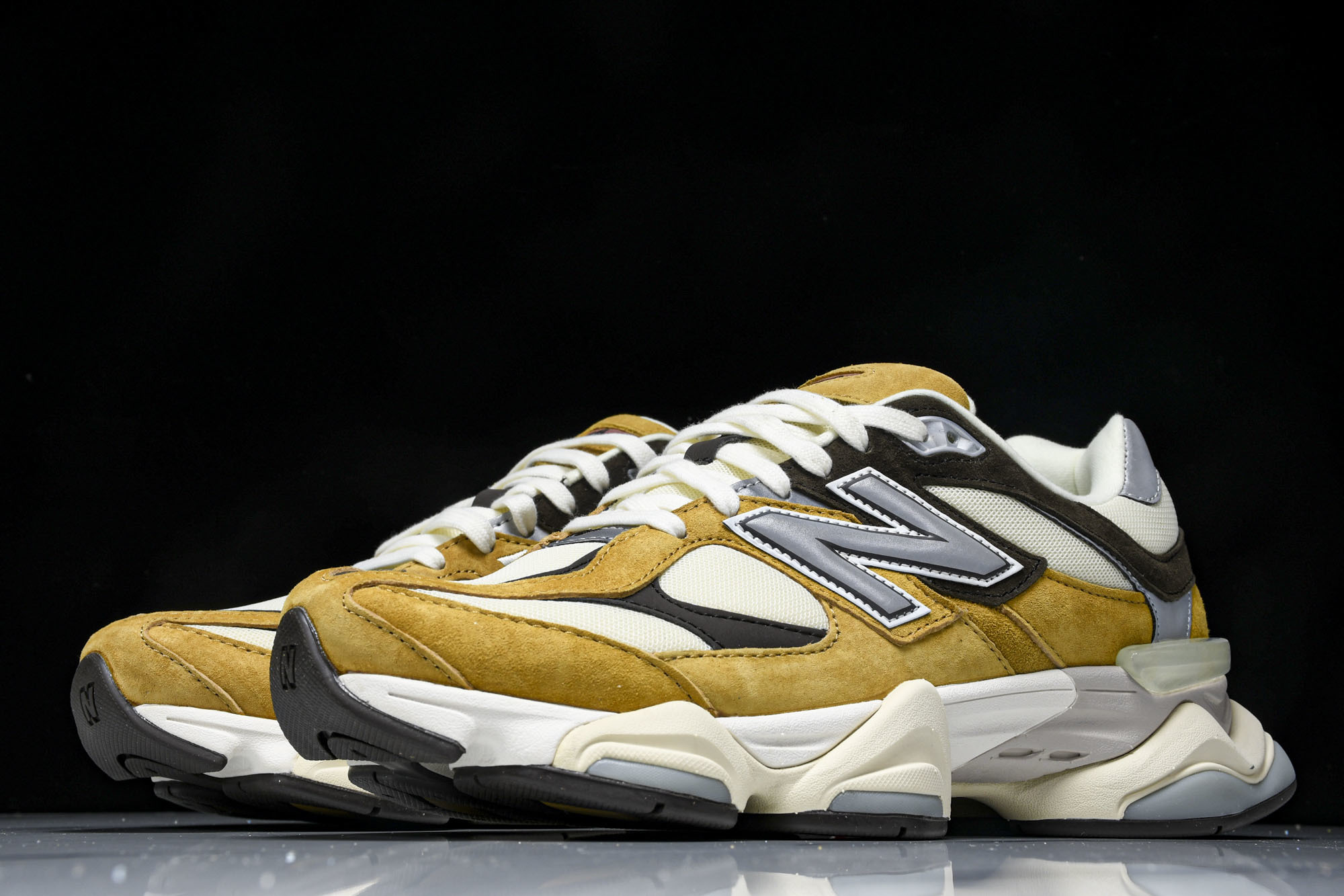 纯原 Joe Freshgoods x New Balance NB9060 复古休闲运动慢跑鞋 姜黄色