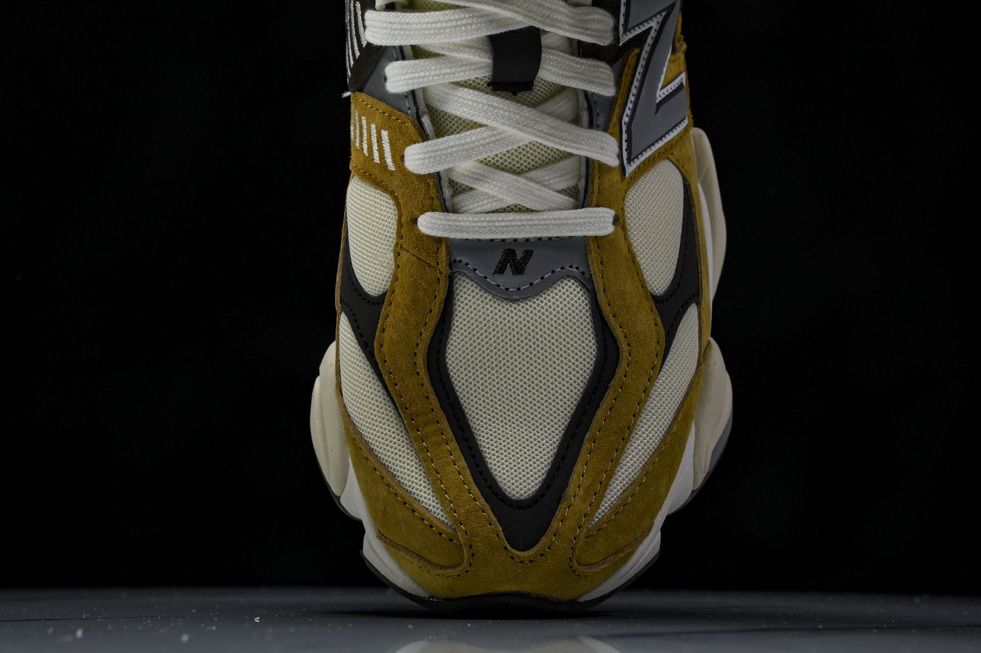 纯原 Joe Freshgoods x New Balance NB9060 复古休闲运动慢跑鞋 姜黄色