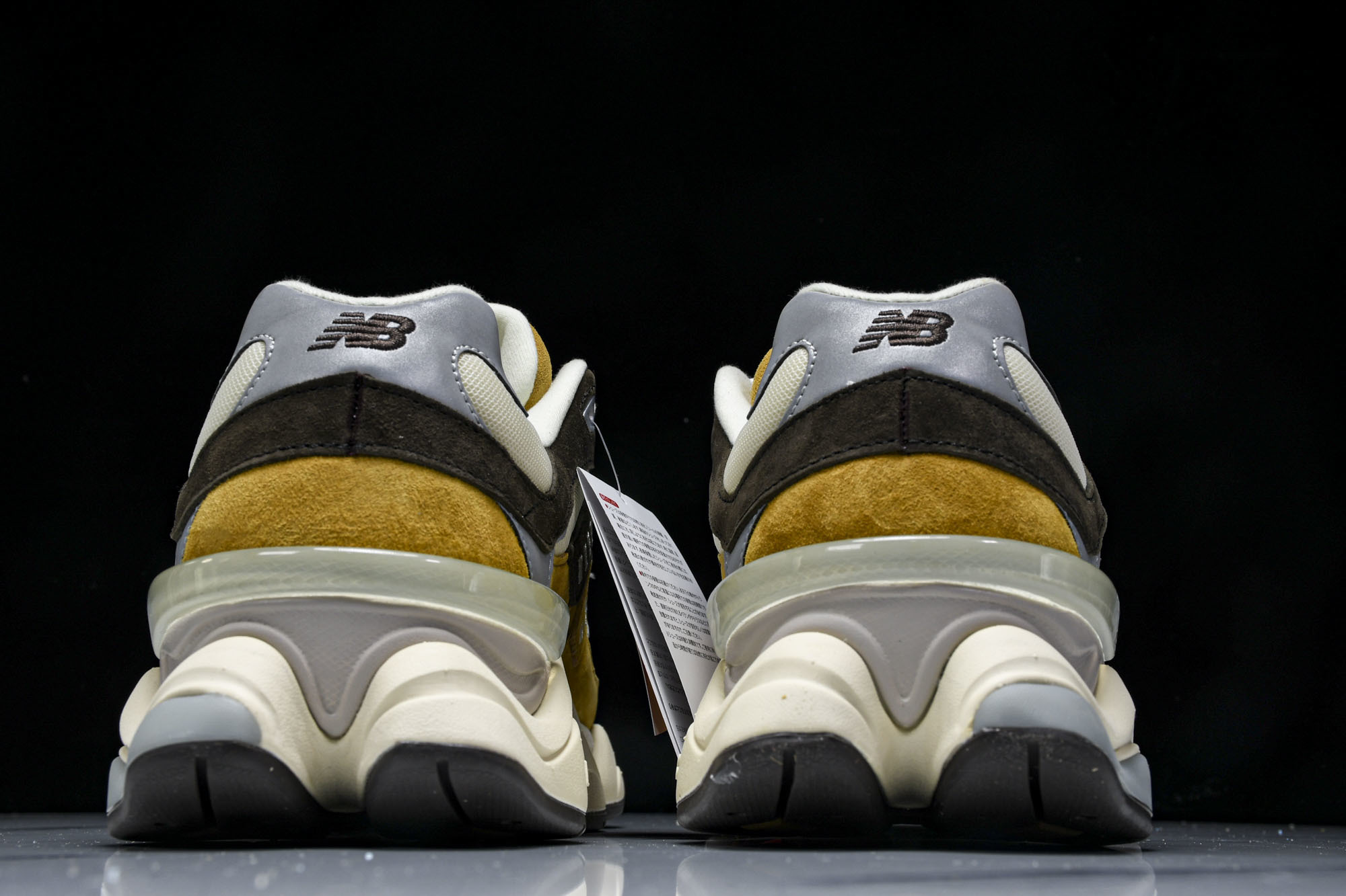 纯原 Joe Freshgoods x New Balance NB9060 复古休闲运动慢跑鞋 姜黄色
